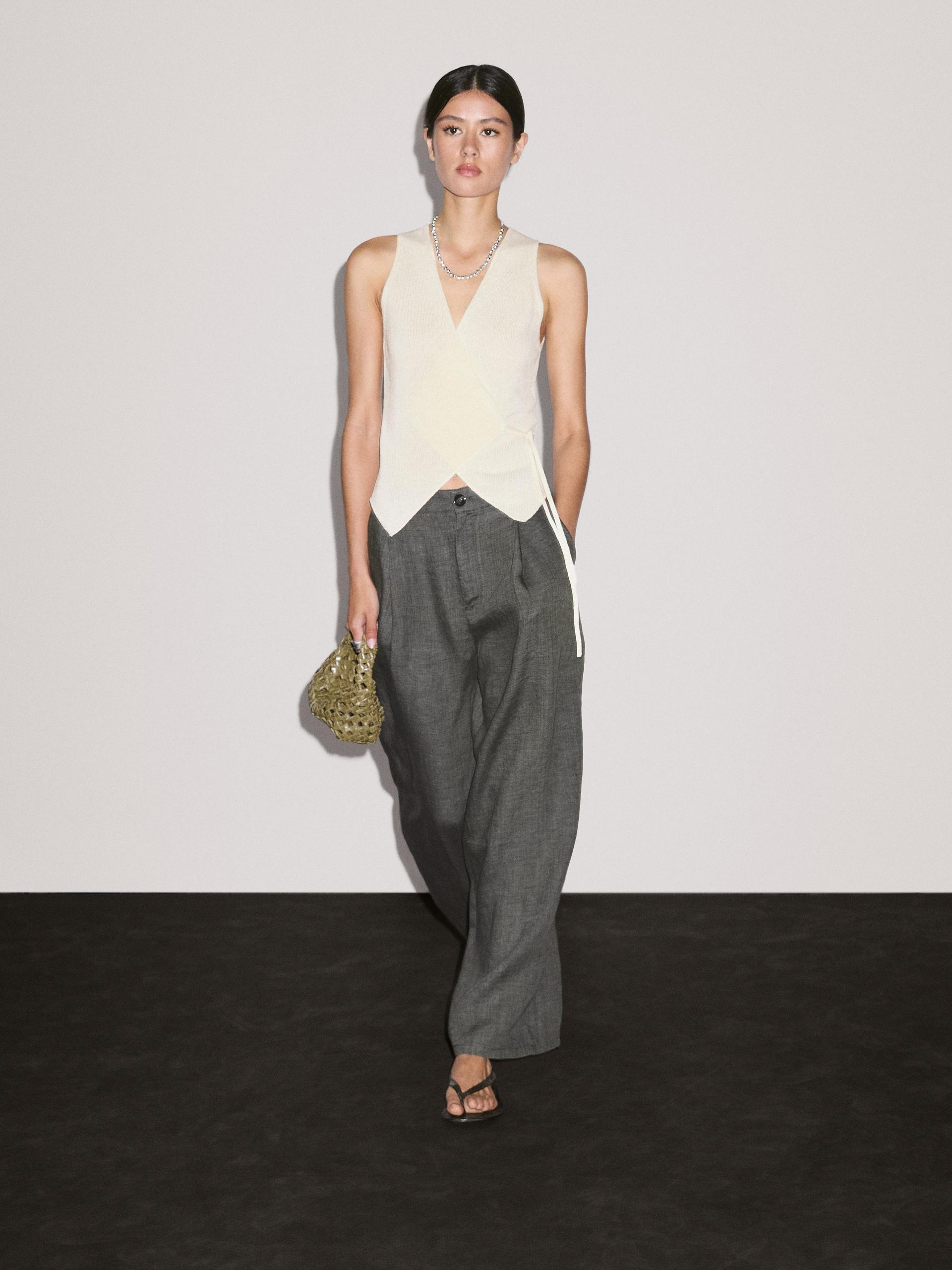 Veste Sans Manches Cache-Cœur En Maille Avec Lien MASSIMO DUTTI en