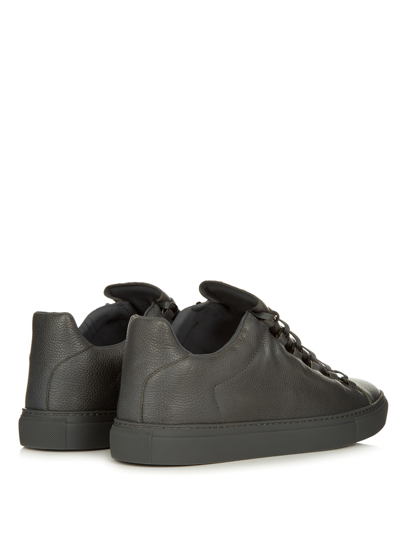 Balenciaga Arena Low-top Leather Trainers in Gray for Men - Lyst