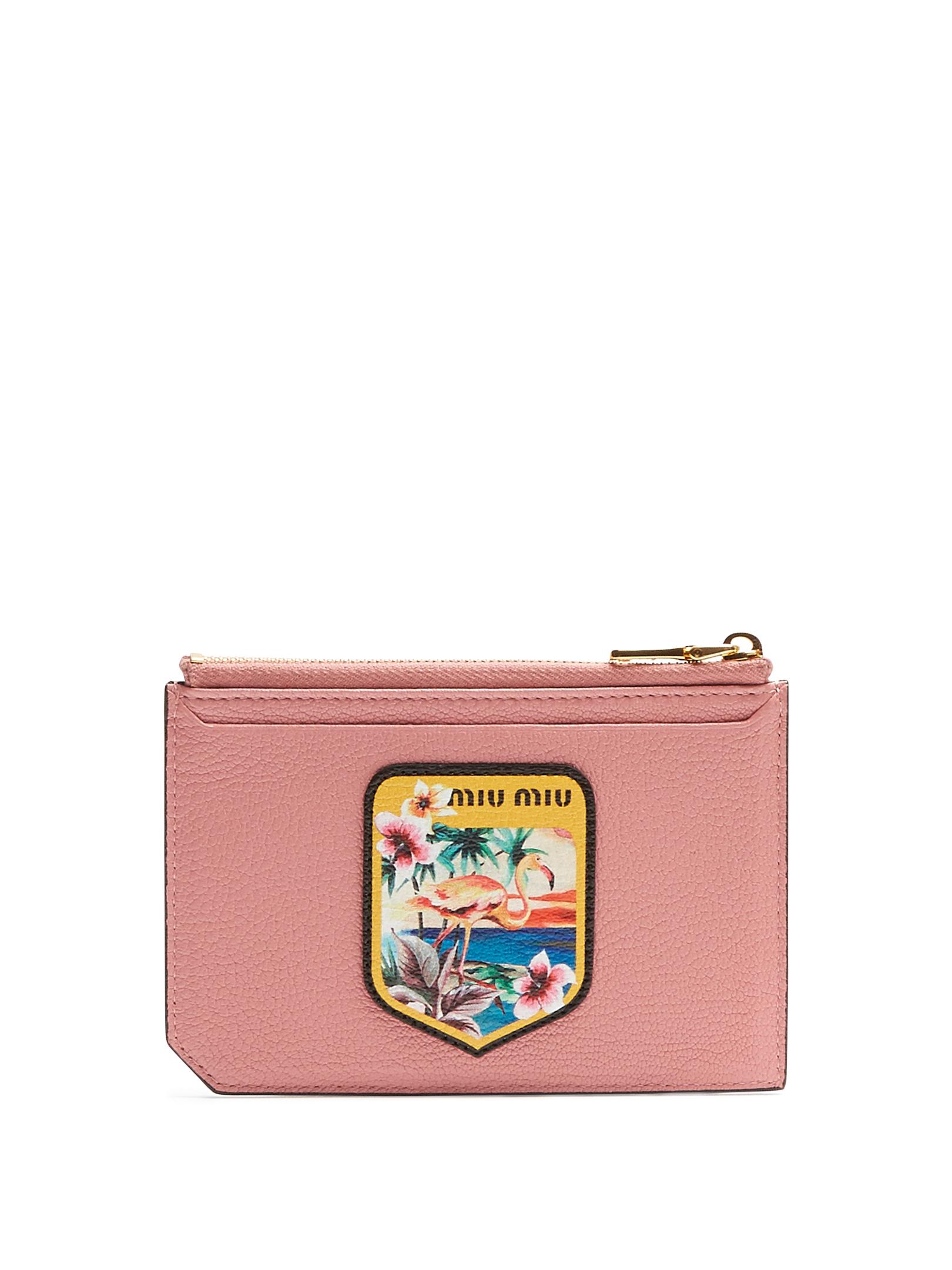 Miu Miu Badge-appliqué Leather Cardholder in Pink | Lyst