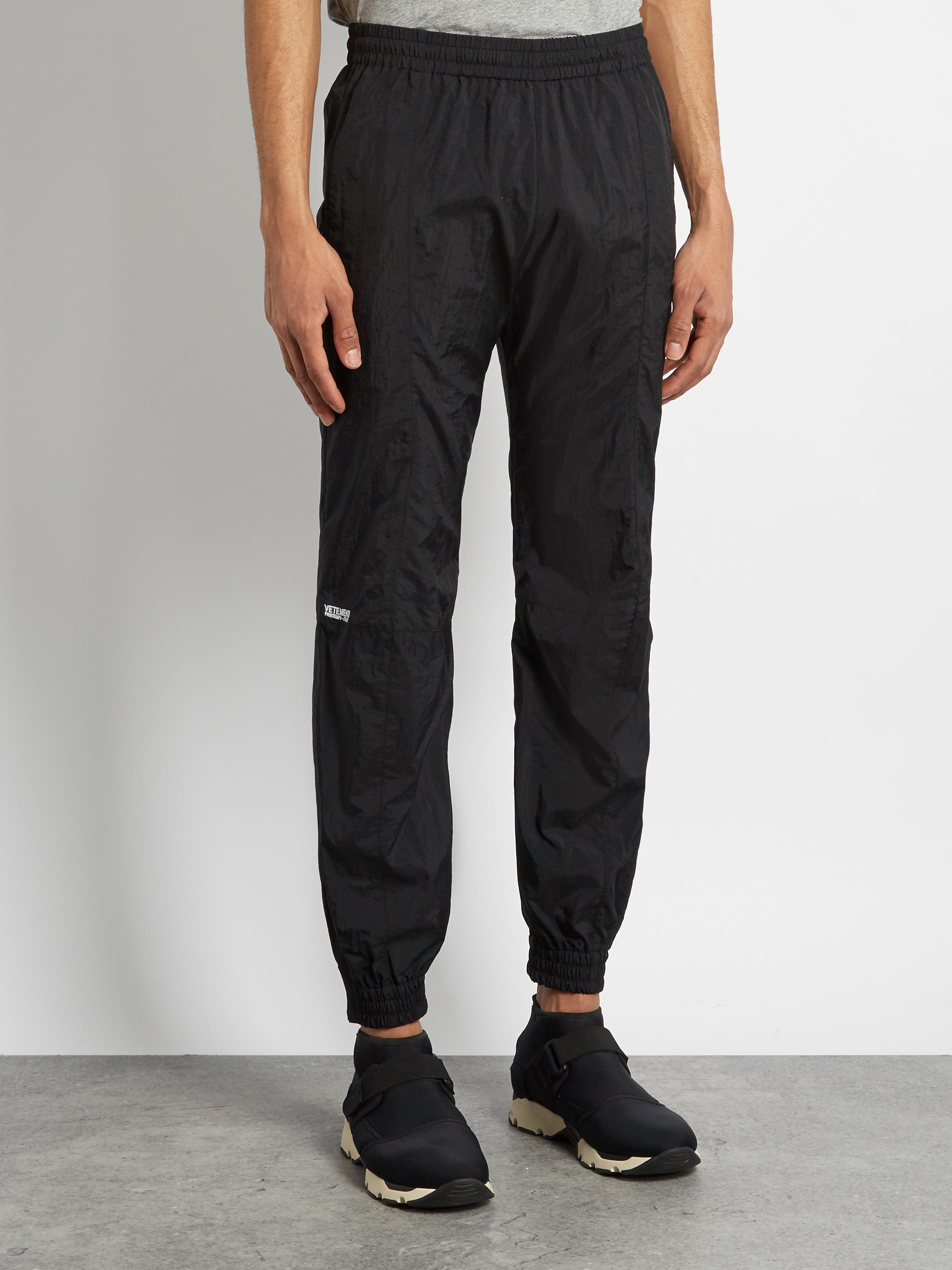 Vetements X Reebok Relaxed-leg Track Pants in Black for Men | Lyst