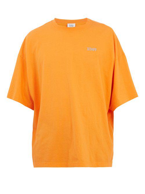 Vetements Cotton Staff-print Jersey T-shirt in Orange for Men | Lyst