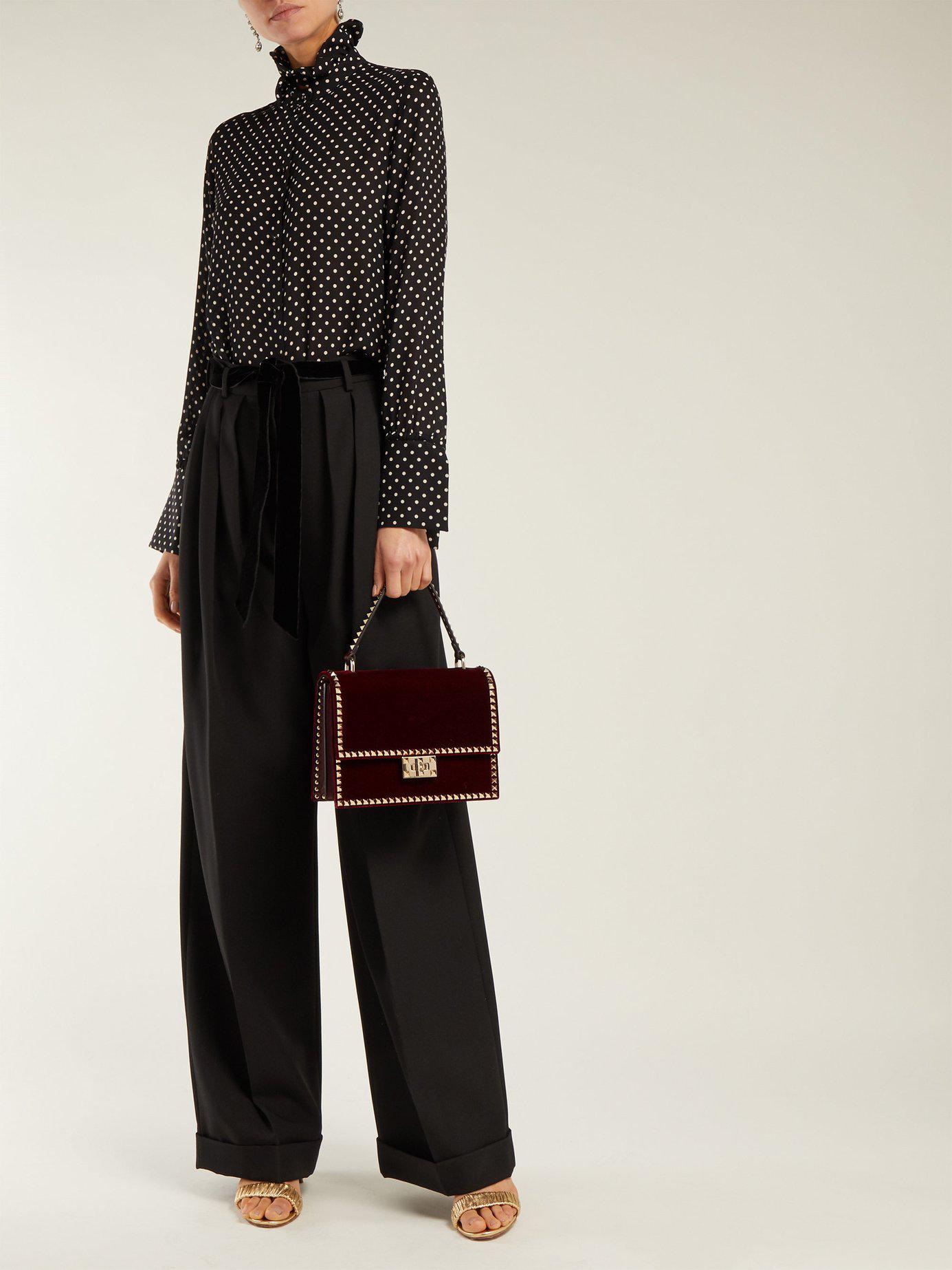 valentino rockstud no limit