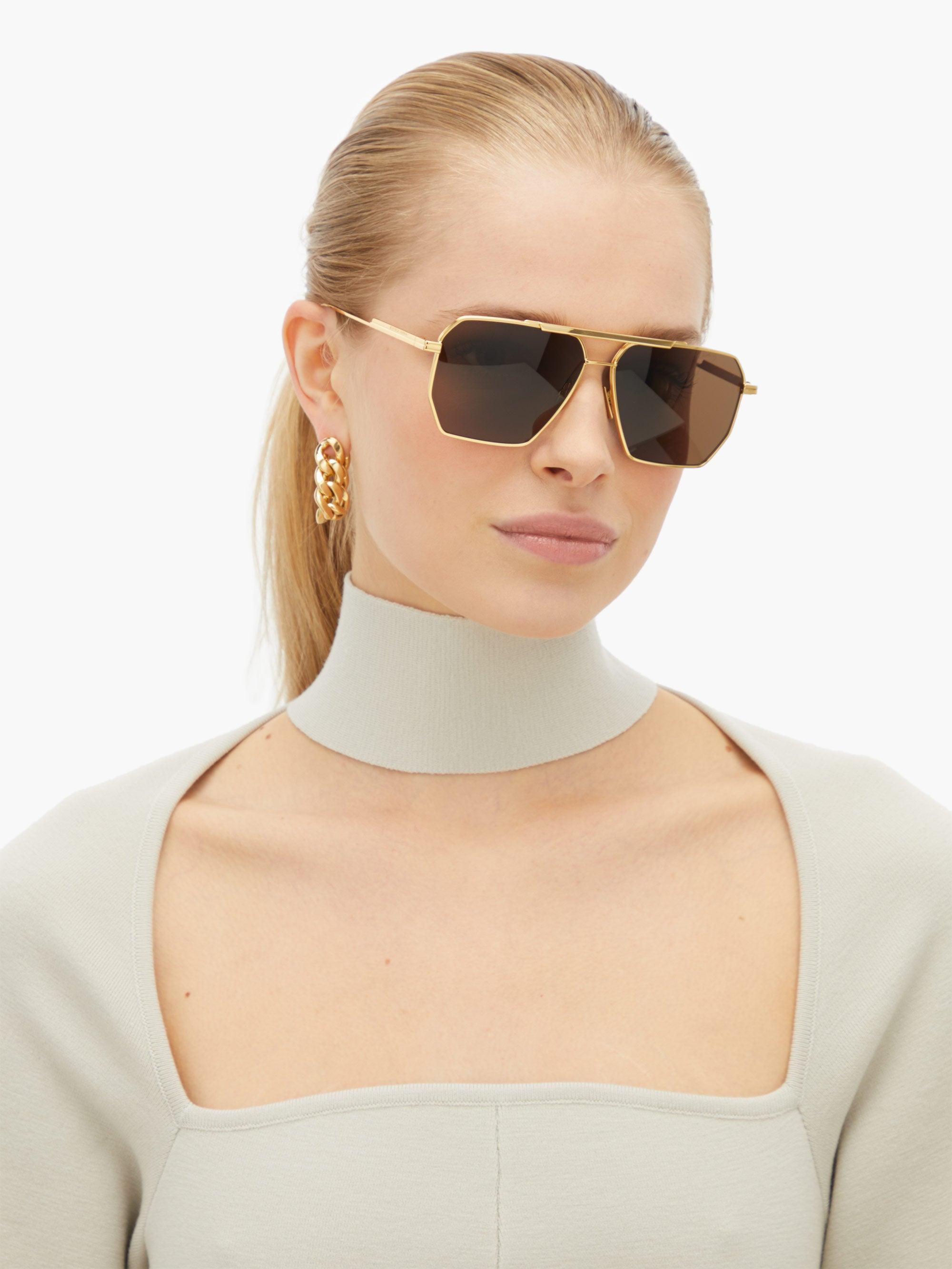 Aviator sunglasses Louis Vuitton Gold in Metal - 31613827
