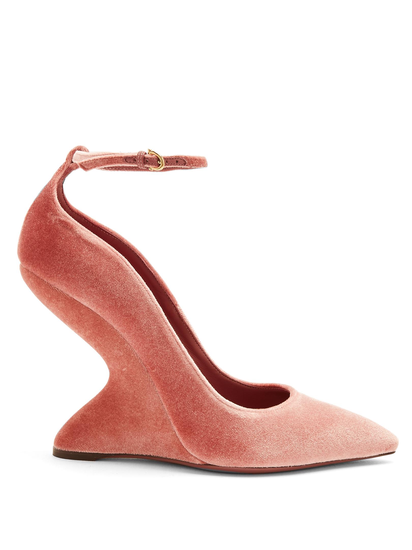 Ferragamo pink store