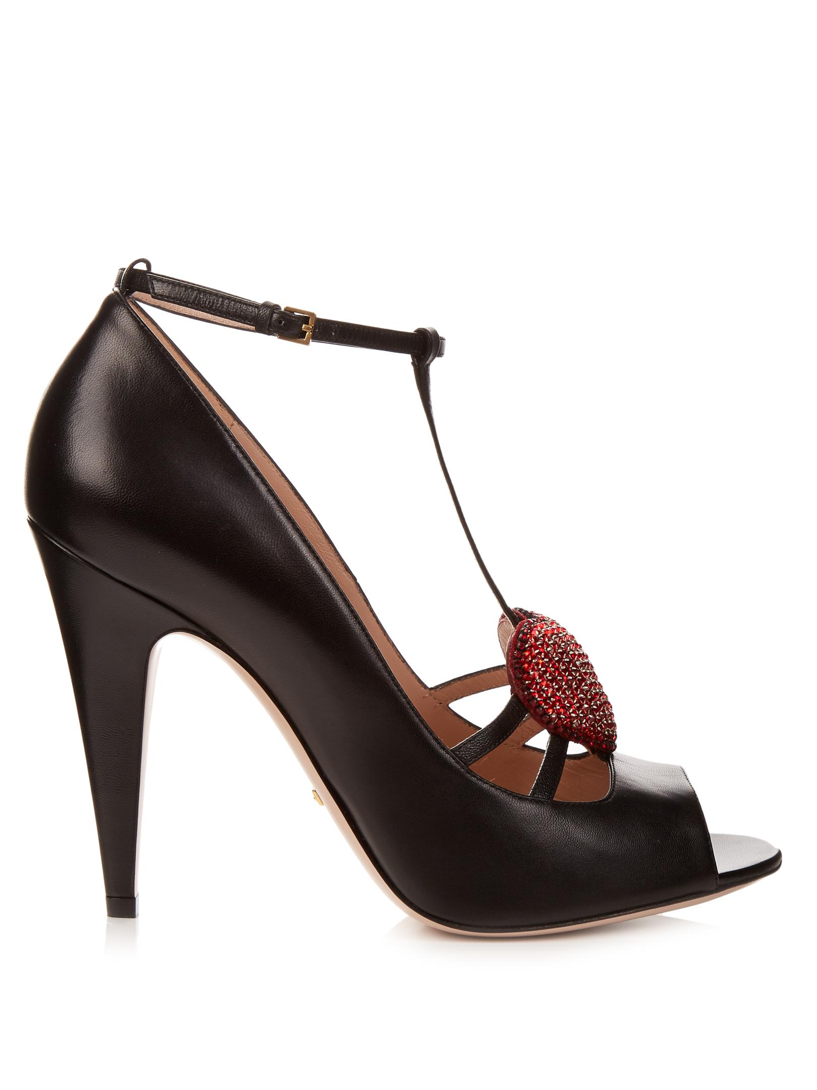 Gucci Molina Heart-embellished Leather Pumps in Black | Lyst