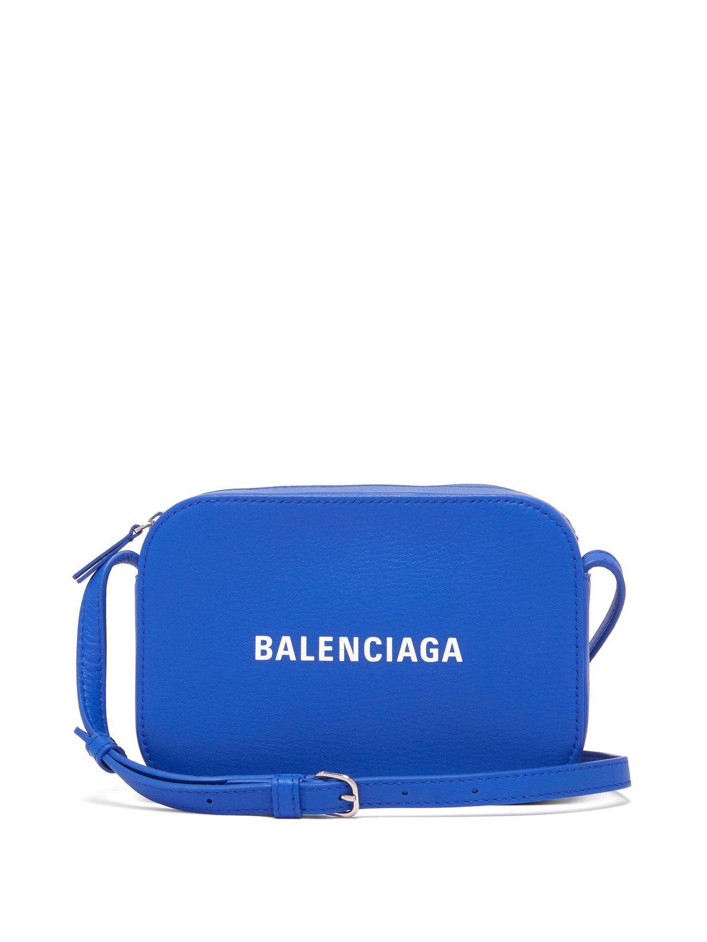 Balenciaga Burgundy Everyday Xs Camera Bag