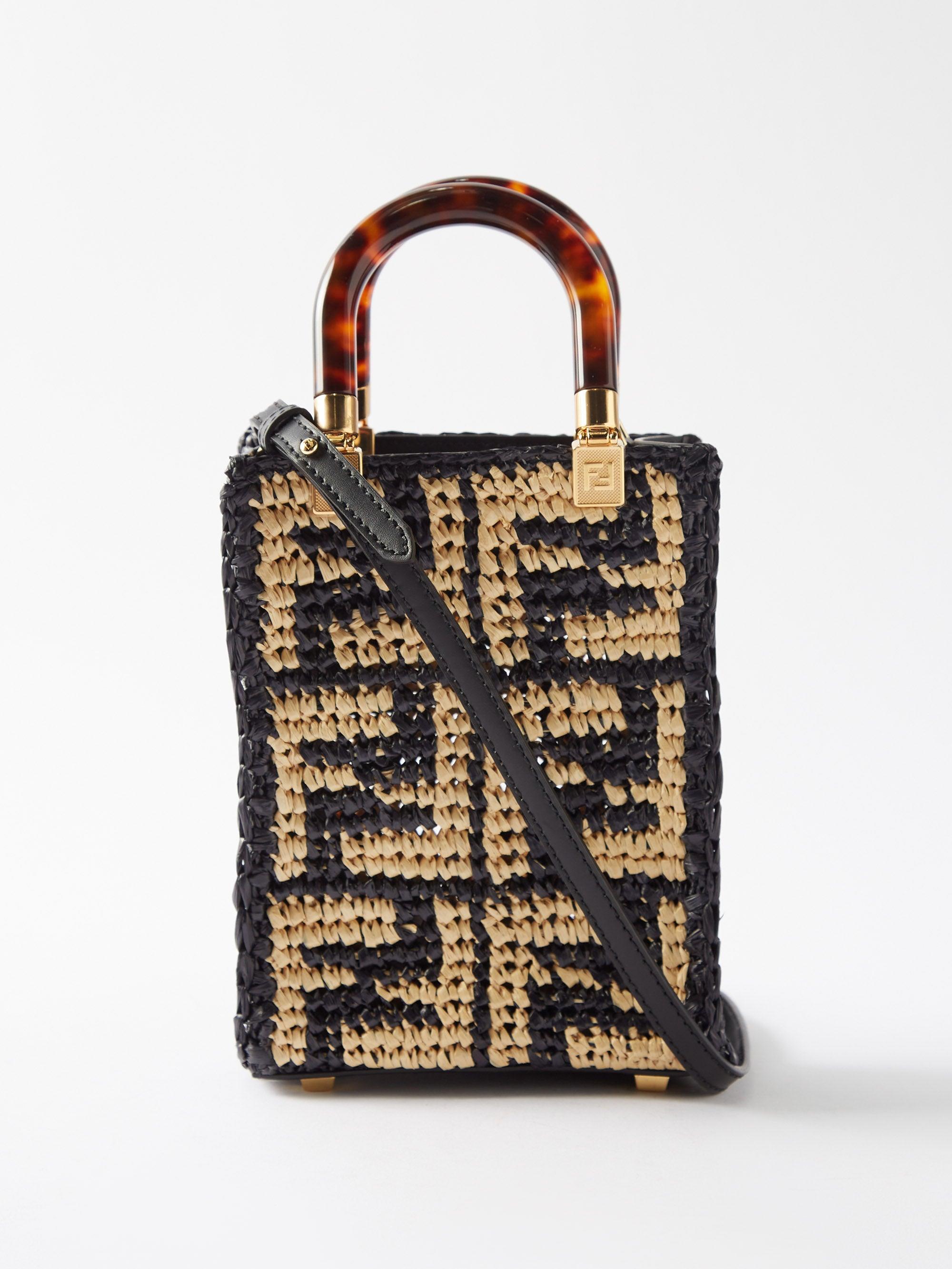 Fendi baguette deals raffia