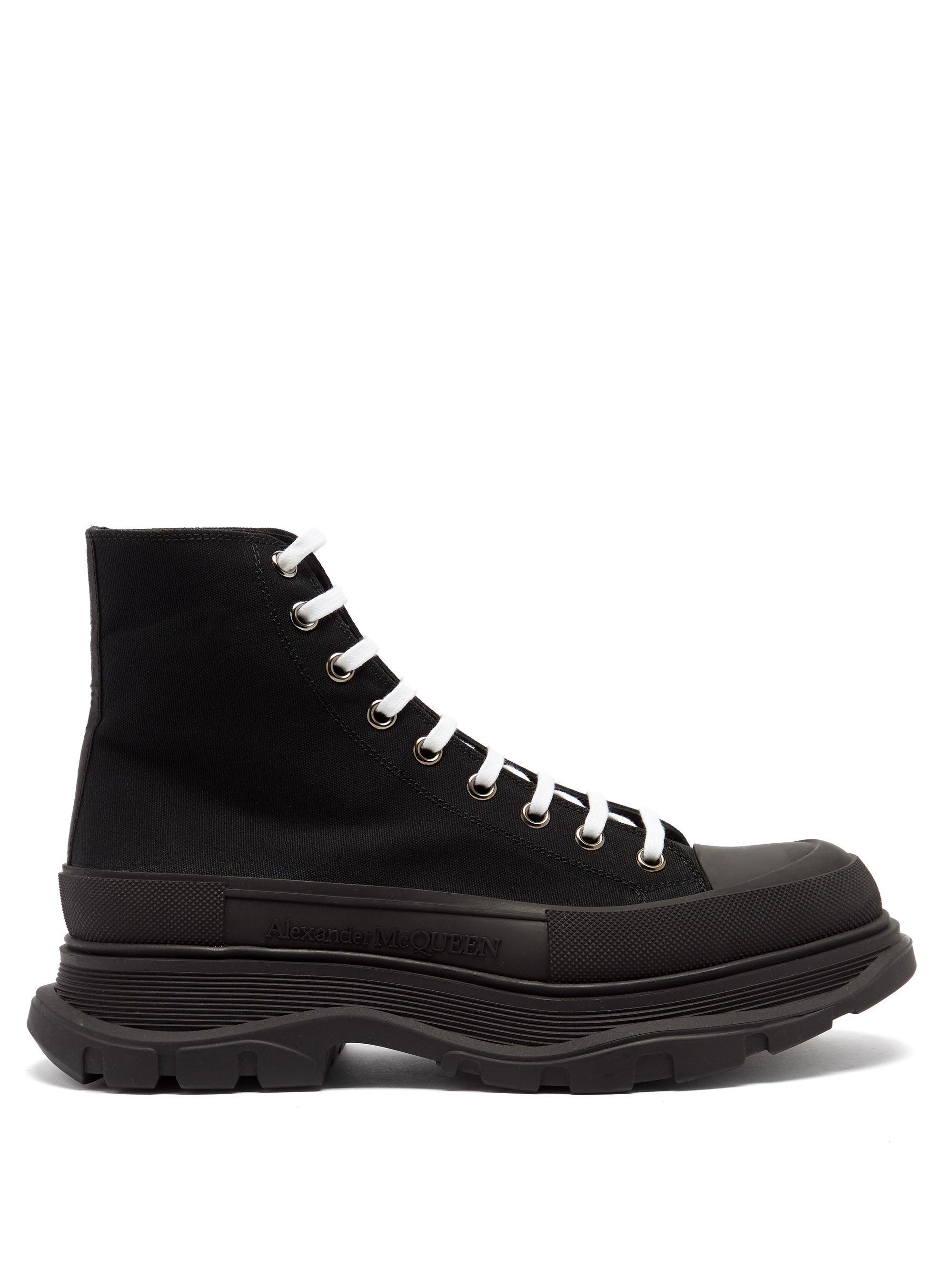 Alexander McQueen Canvas Tread Slick Boots in Black for Men - Save 
