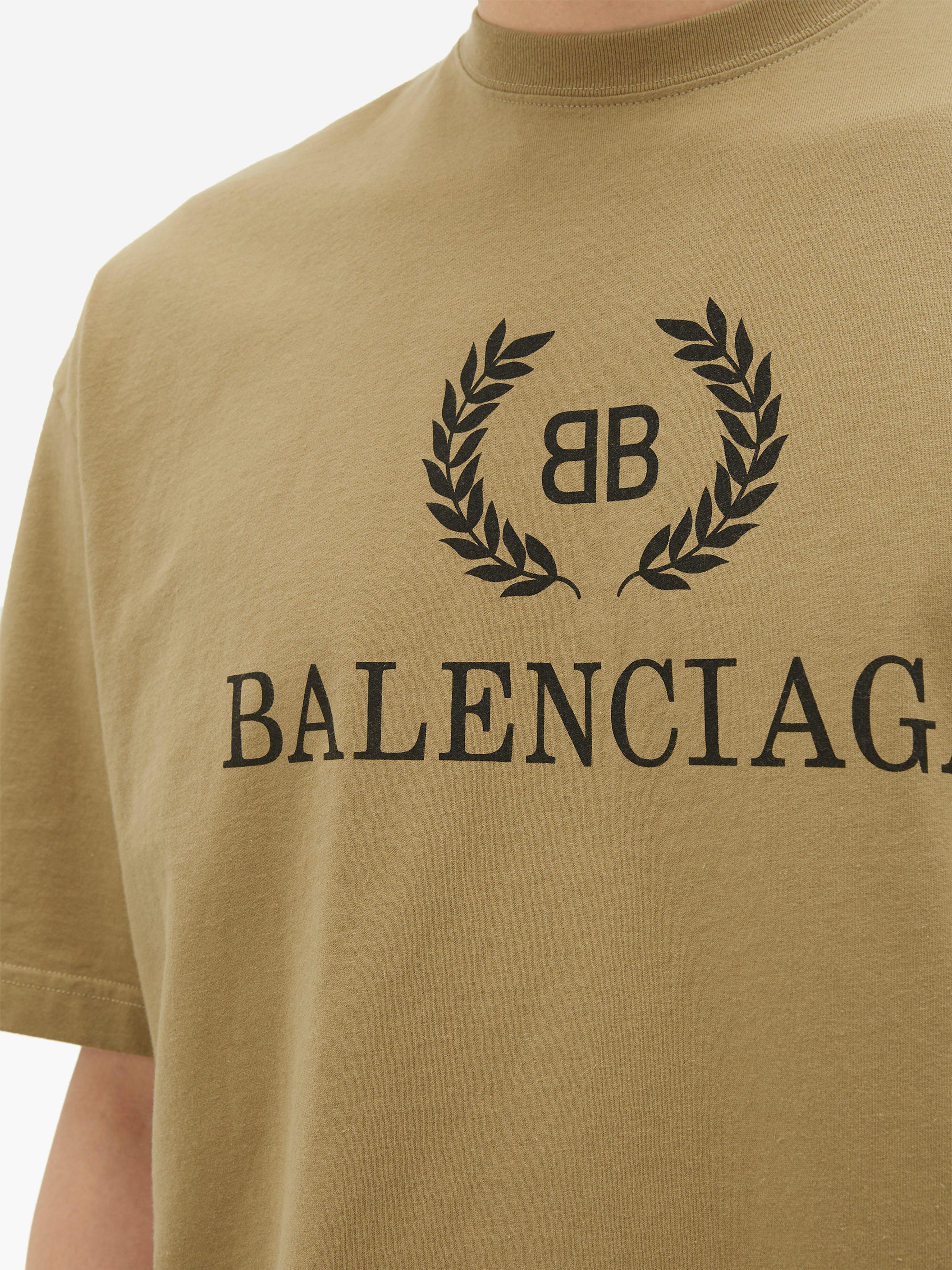 画像 Balenciaga T Shirt Beige - ファッション - ストック写真