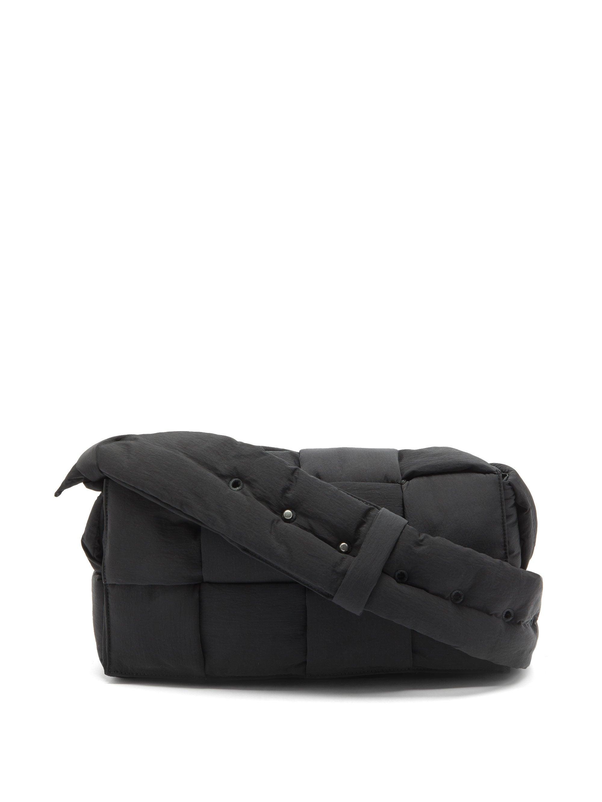 bottega veneta messenger bag
