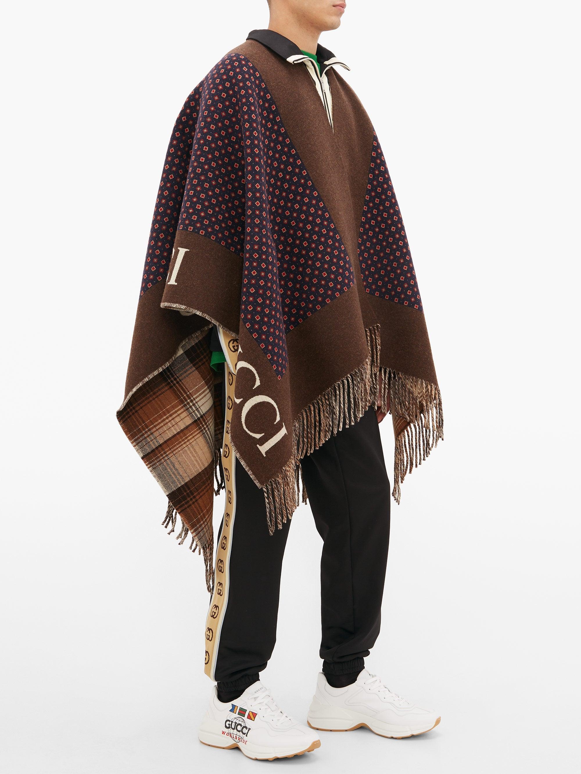Gucci Check Logo-jacquard Wool Poncho in Navy (Brown) for Men - Lyst