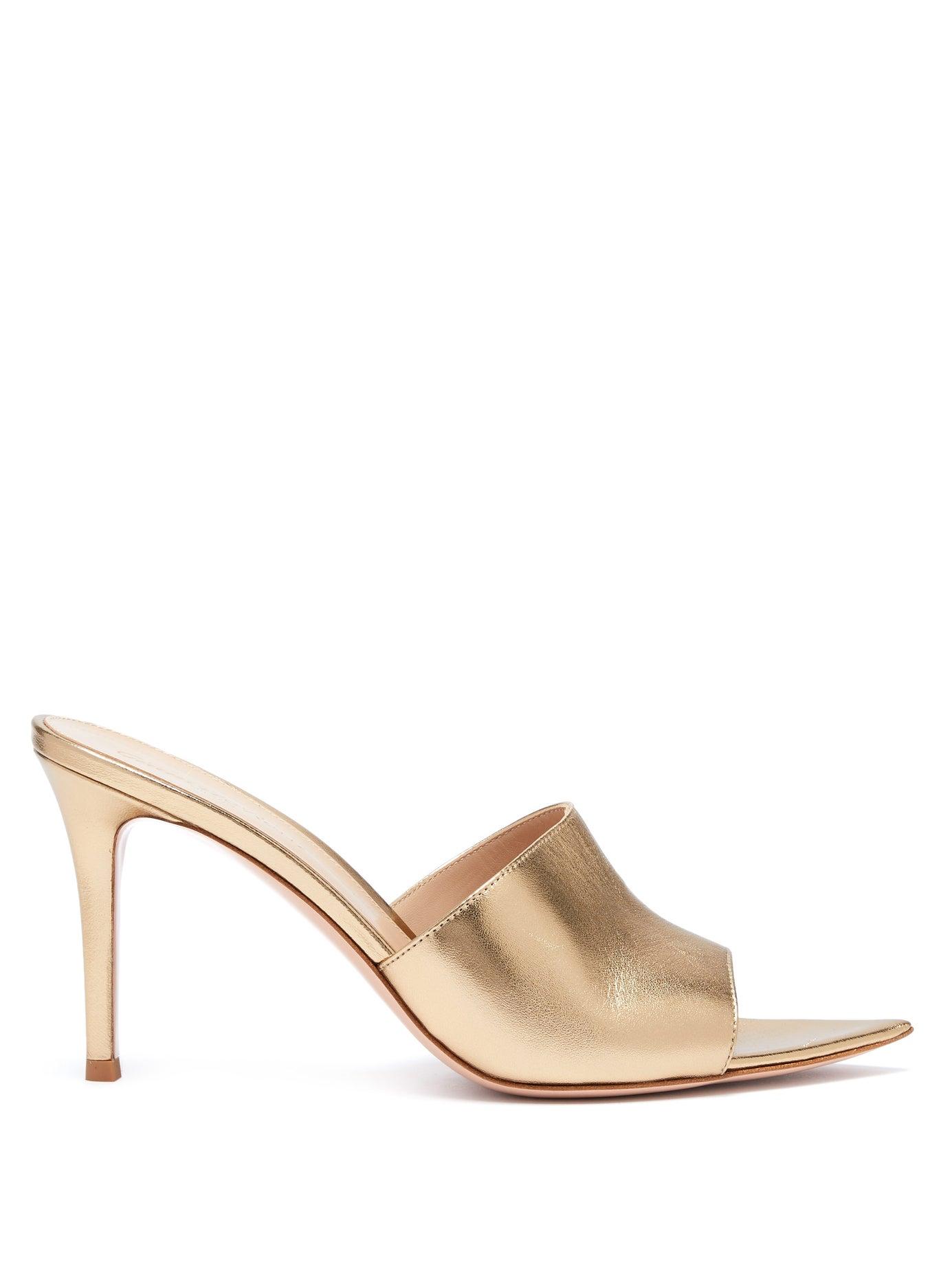Gianvito Rossi Alise 85 Grained-leather Mules in Gold (Metallic) - Lyst