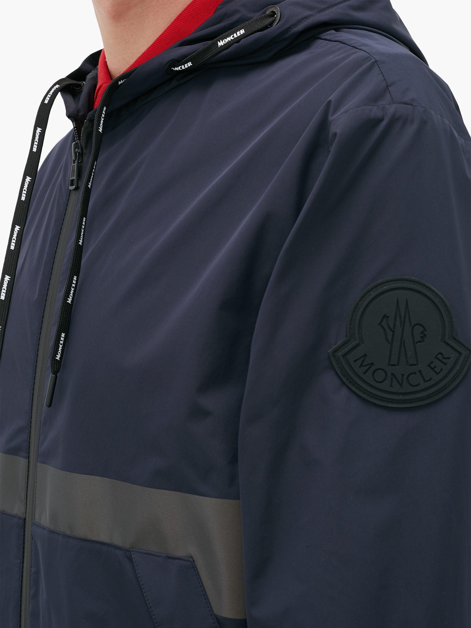 Moncler Hooded Reflective Jacket in Navy (Blue) for Men | Lyst UK