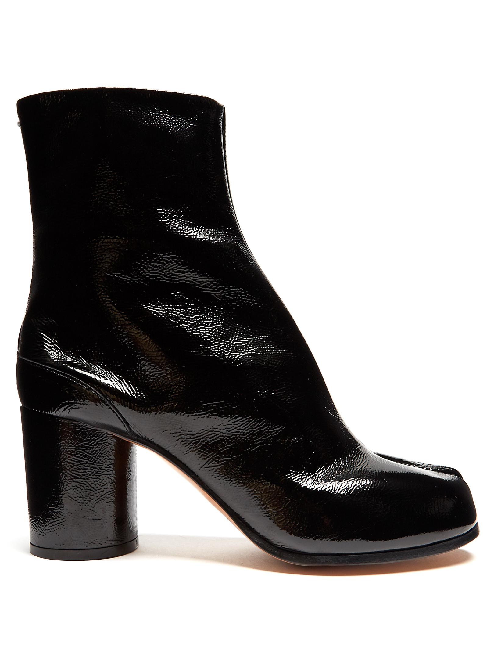 Maison Margiela Tabi Split-toe Patent-leather Ankle Boots in Black - Lyst