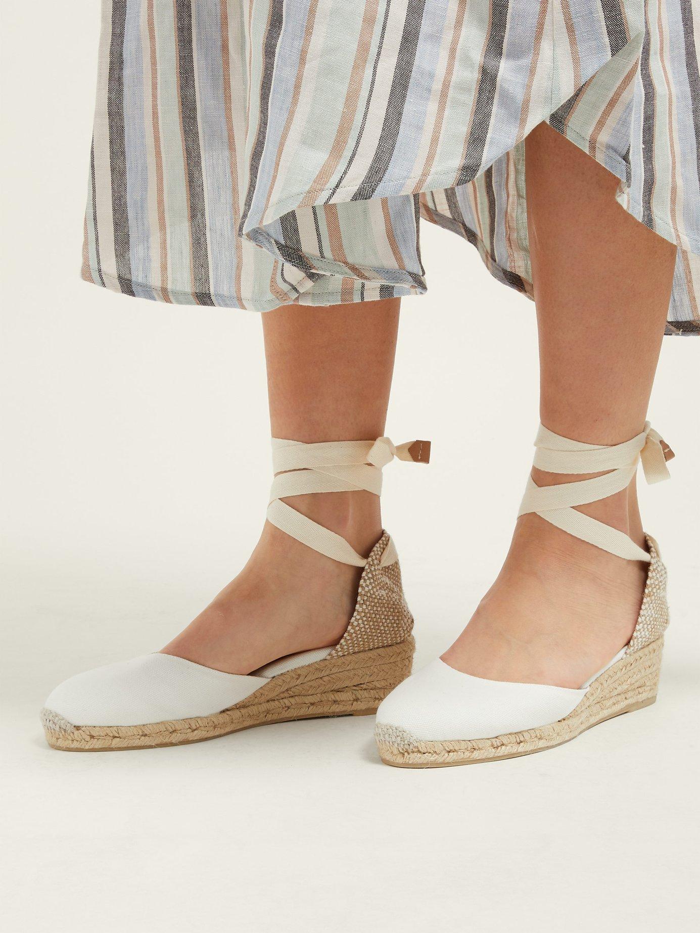 Castañer Carina 30 Canvas & Jute Espadrille Wedges in White | Lyst