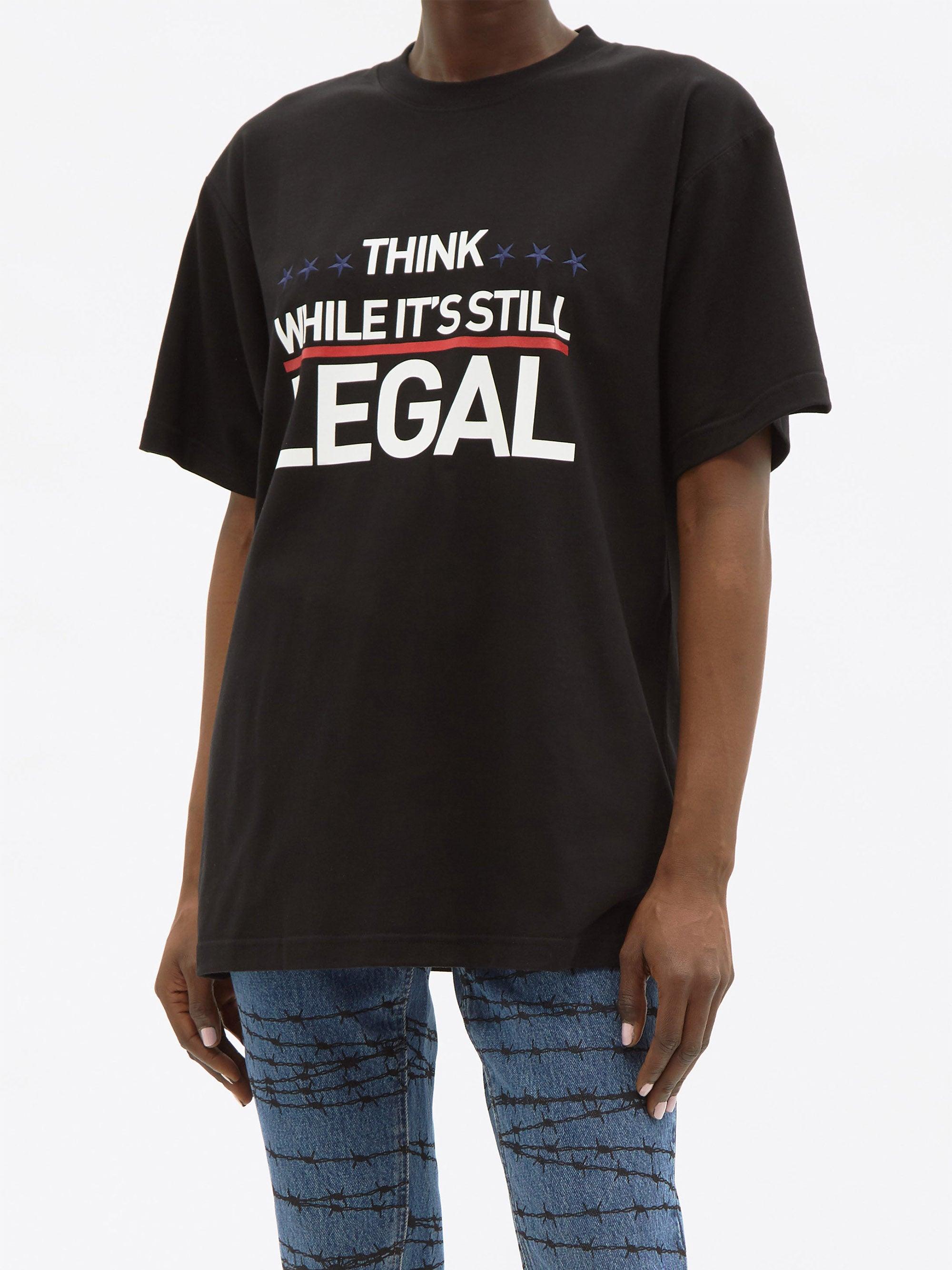 Vetements Think While It's Still Legal Cotton T-shirt in Black | Lyst