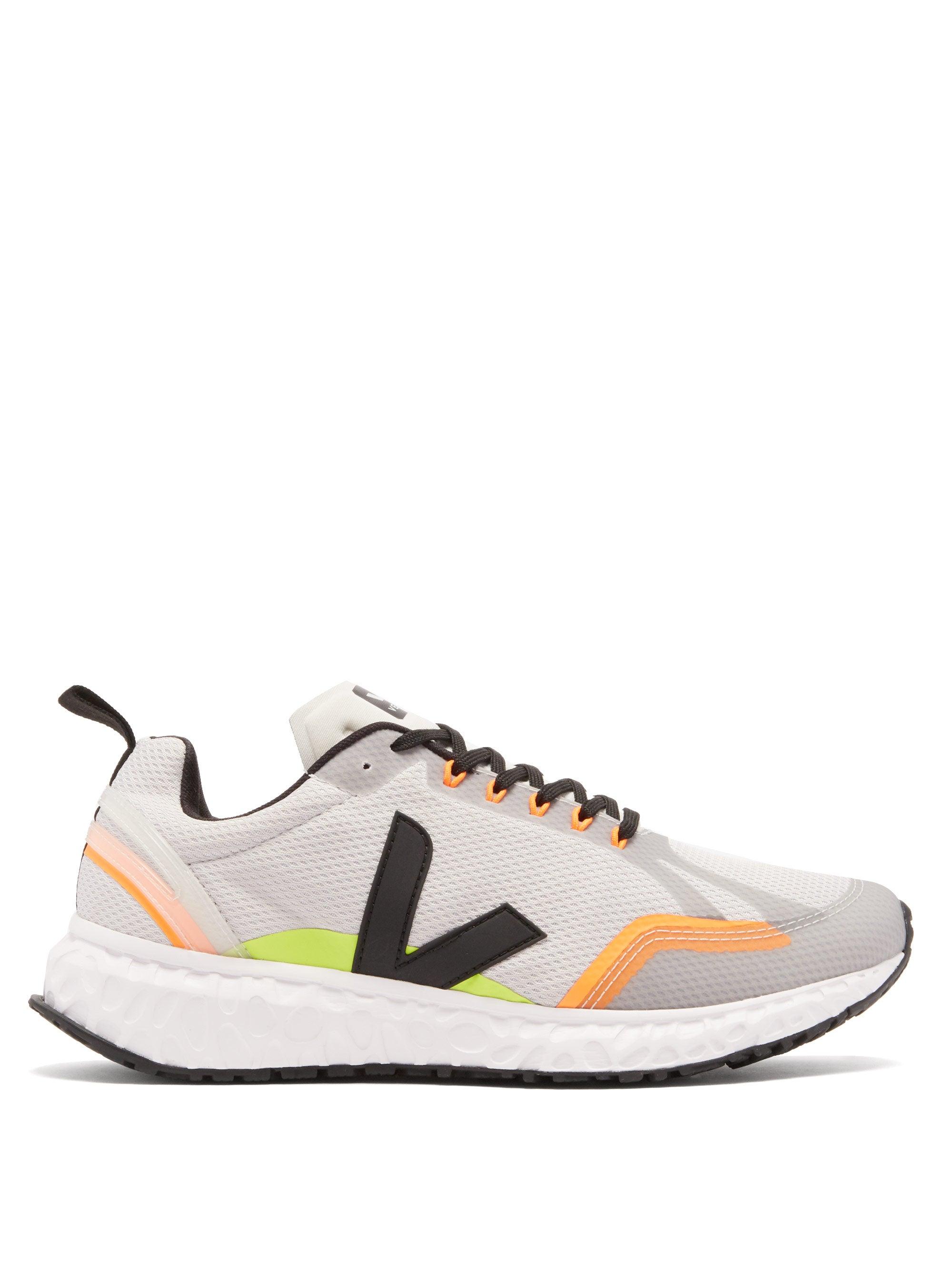 Vejas Rubber Condor Runner Recycled-mesh Trainers in Grey (Gray) for ...