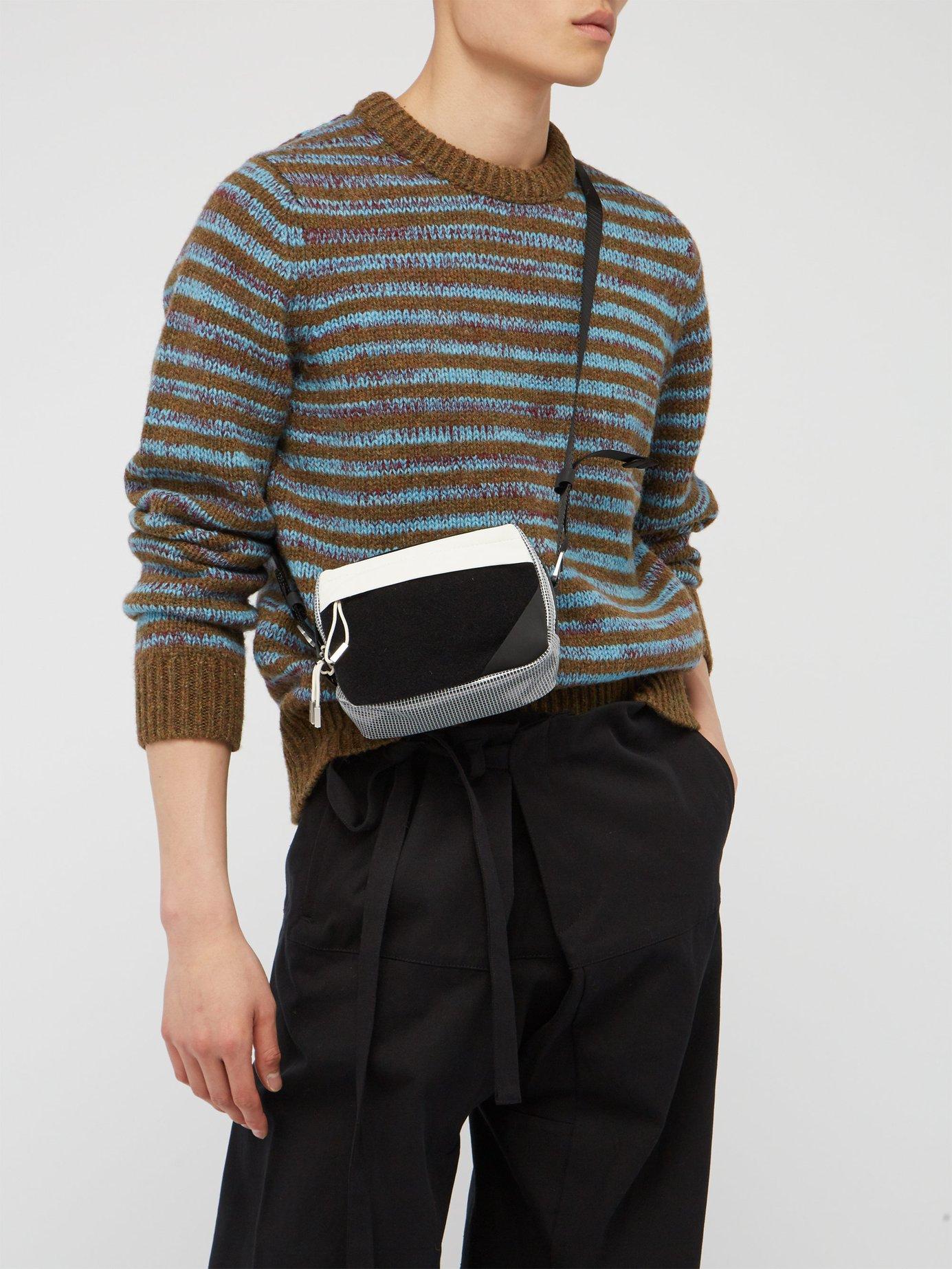 acne studios black blå konst hidey bag