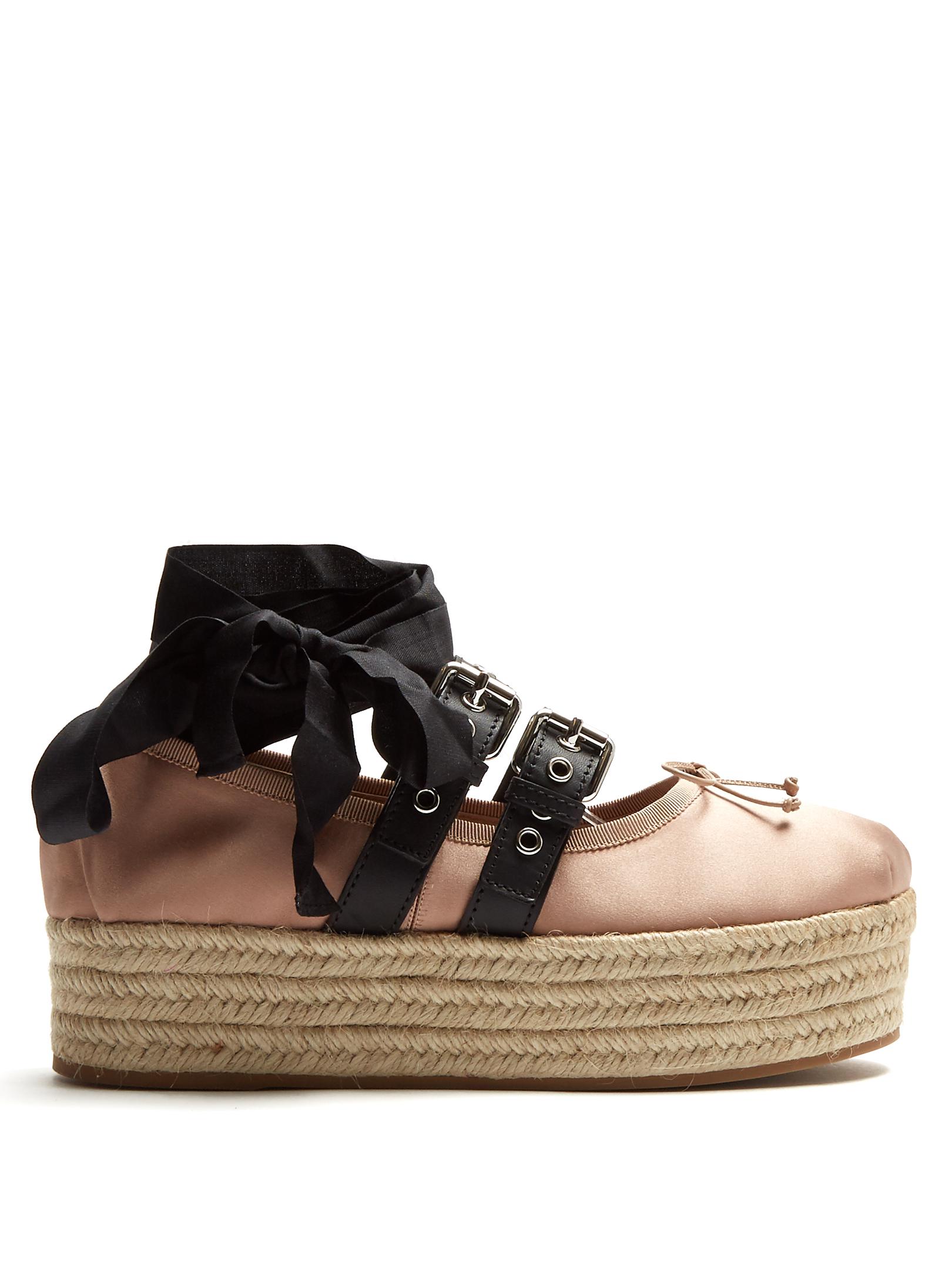 Flatform ballet deals pumps