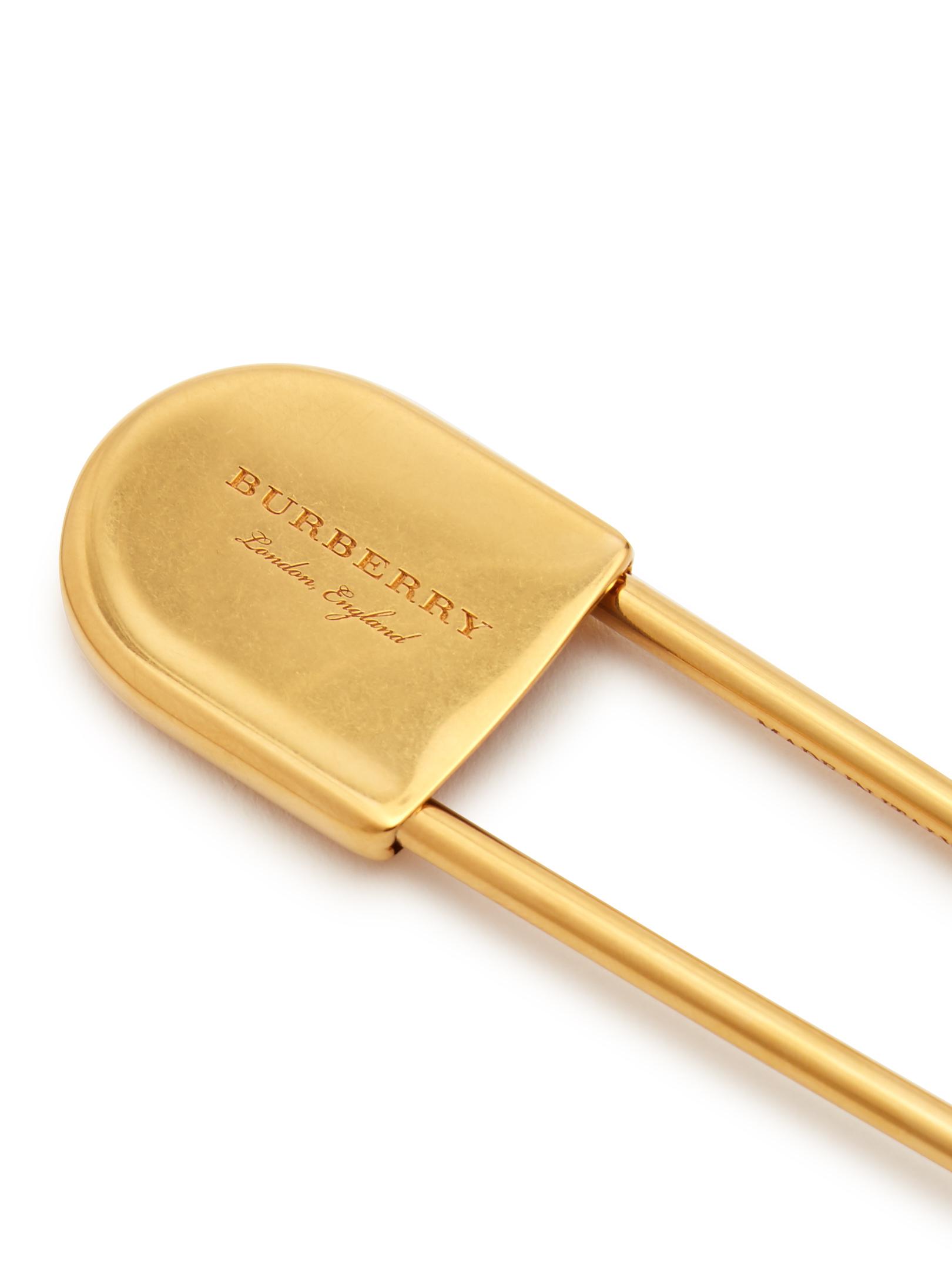 Burberry Logoengraved Pin Brooch in Gold (Metallic) Lyst