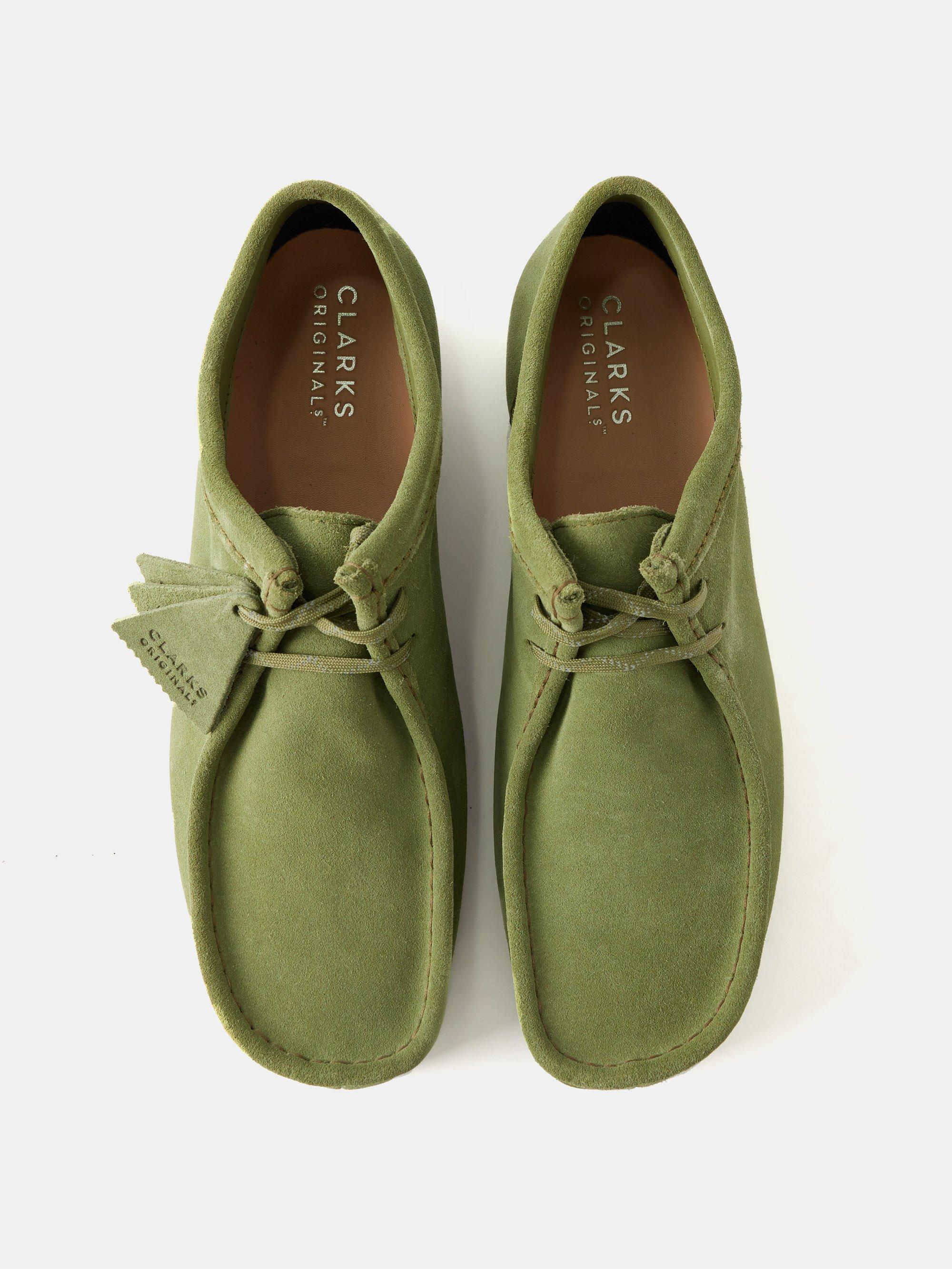Clarks Wallabee Gtx Suede Boots in Green for Men | Lyst
