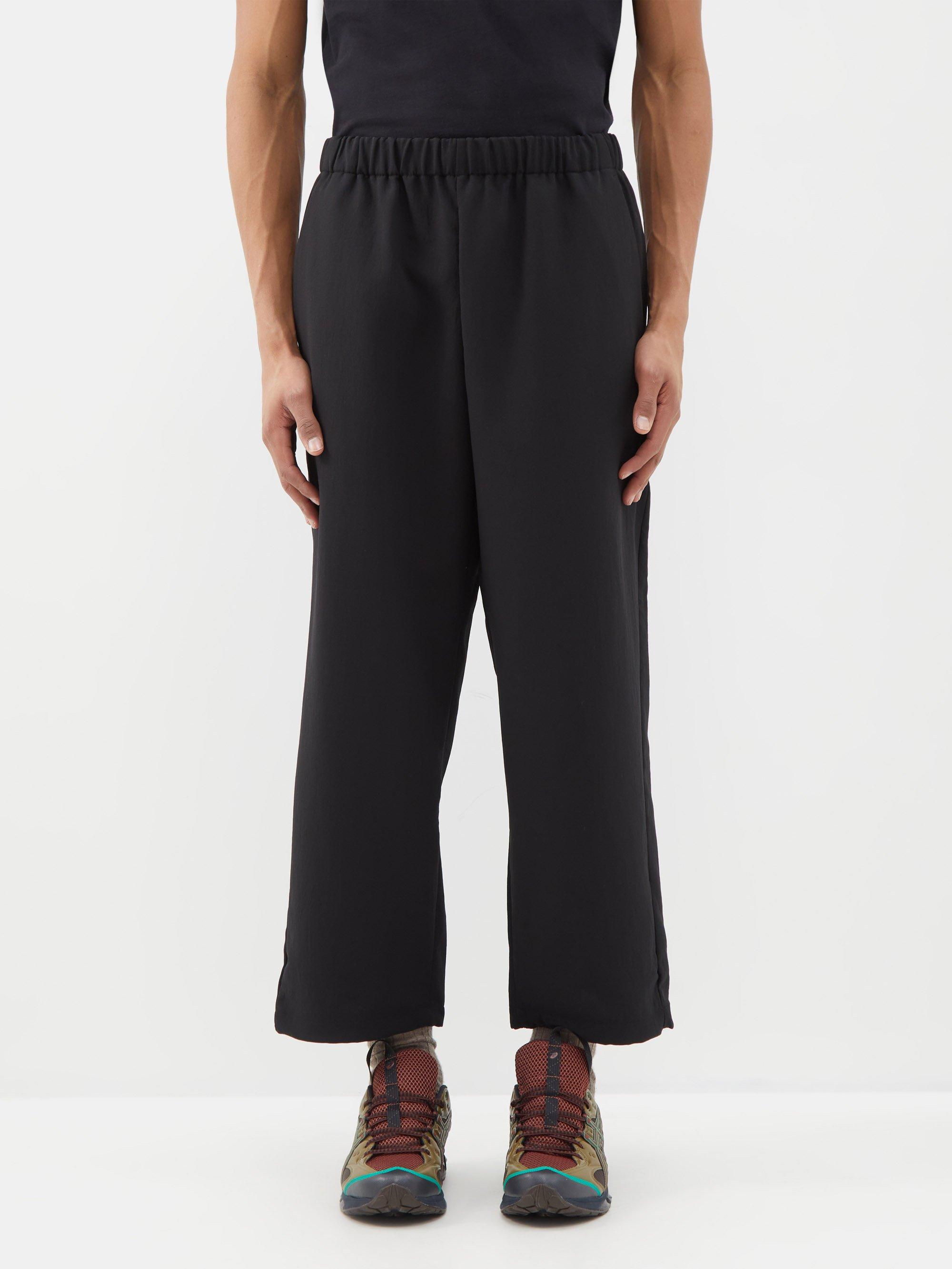 Goldwin One Tuck Stretchshell Trousers in Black for Men Lyst