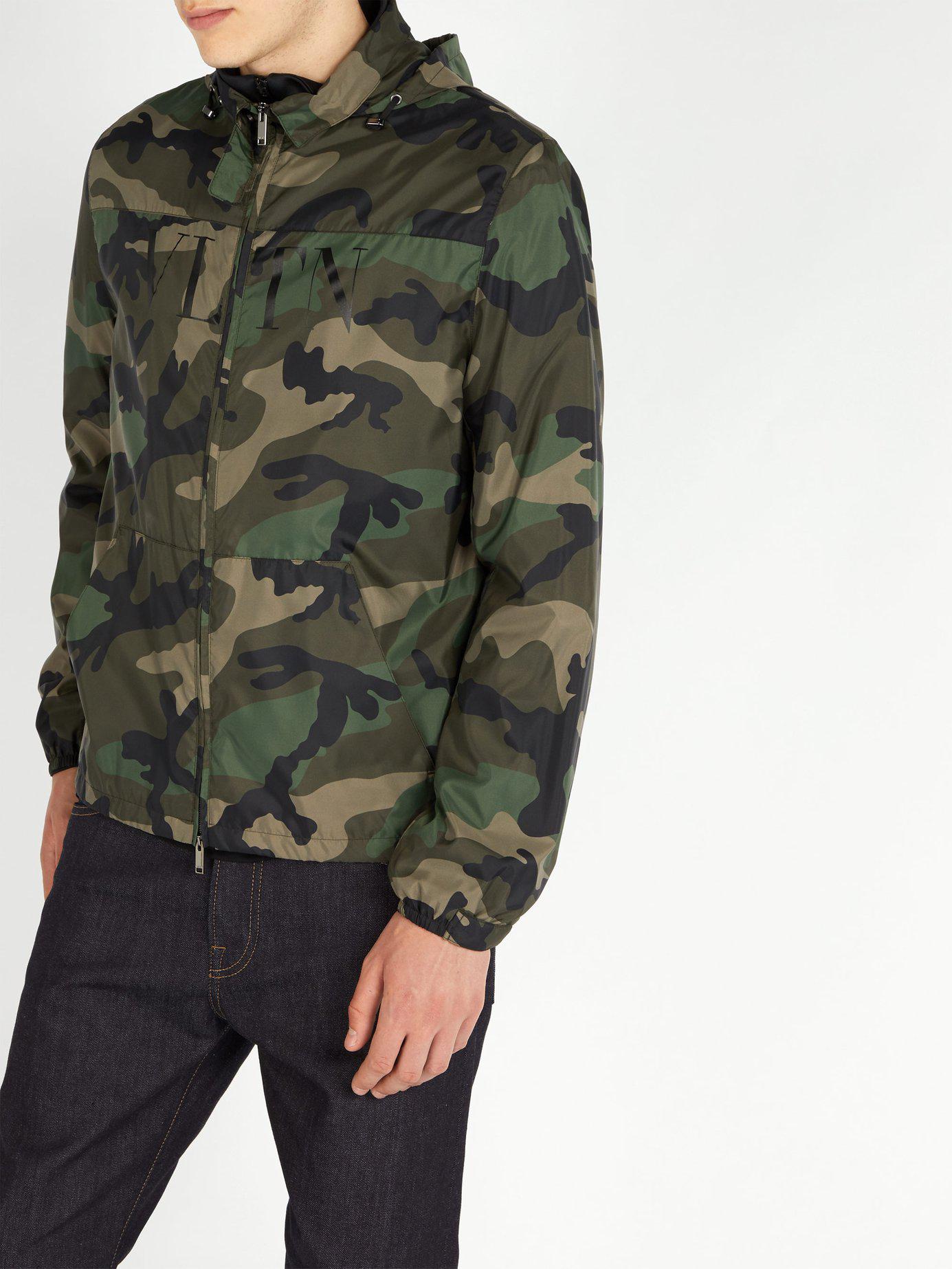 Valentino Camouflage Print Windbreaker Jacket in Green for Men | Lyst