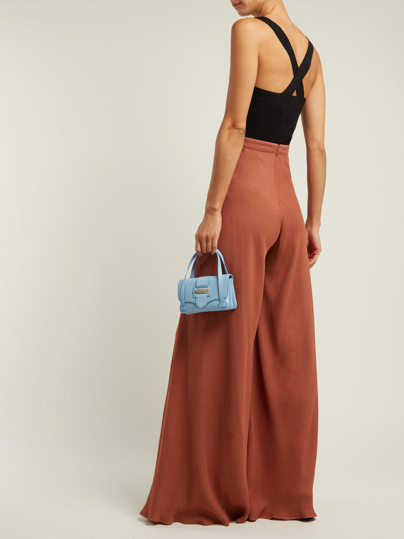 le chiquito jacquemus moyen