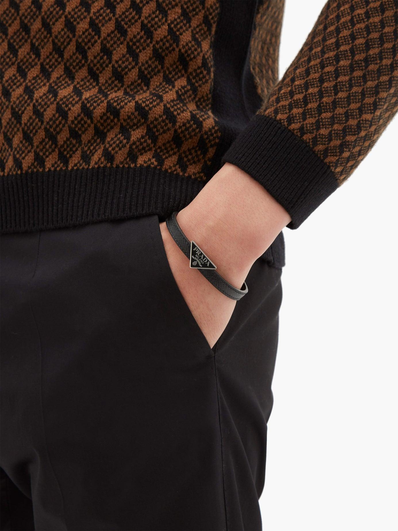 Prada Logo-plaque Saffiano-leather Bracelet in Black for Men | Lyst