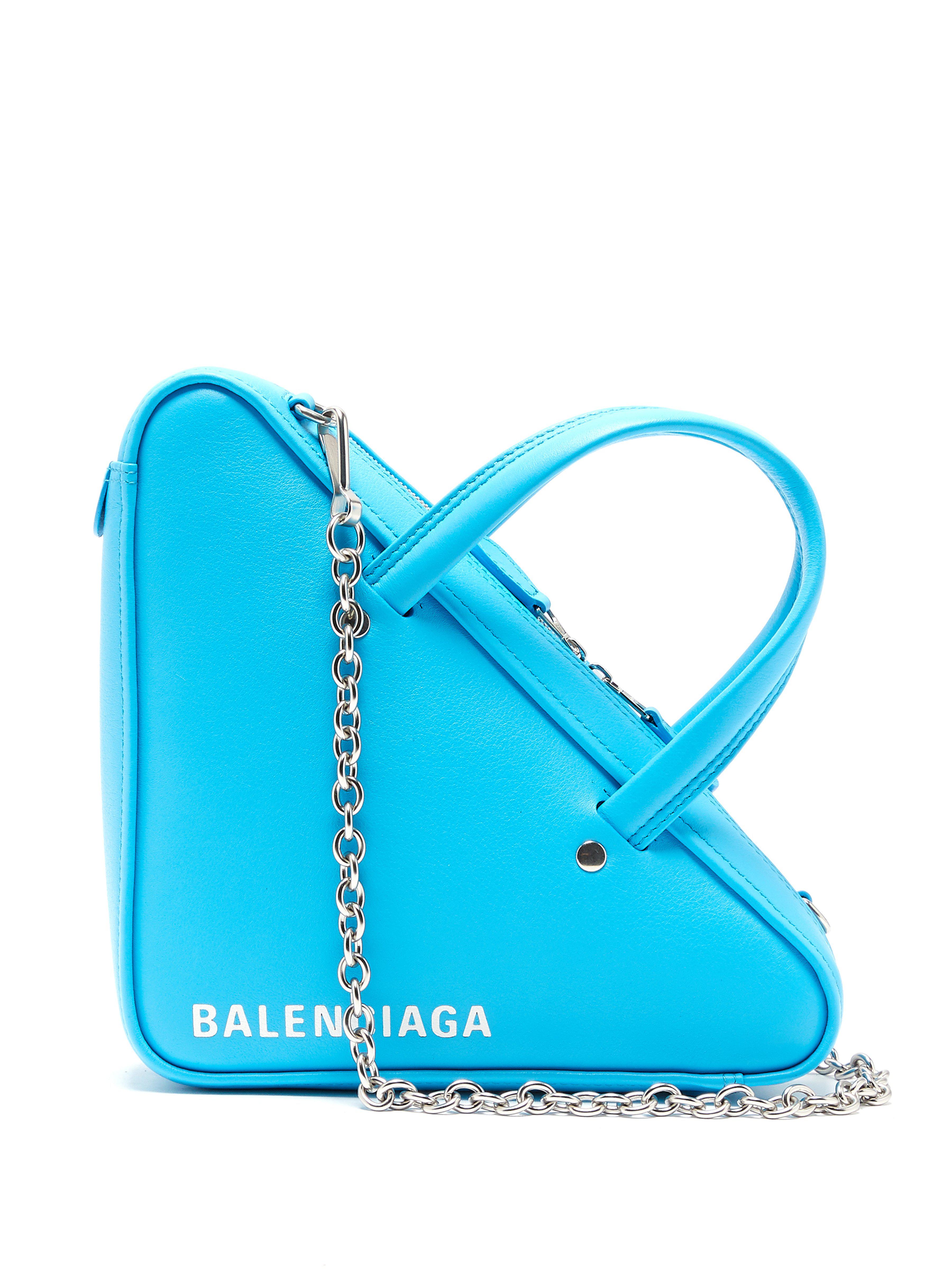 sac balenciaga triangle