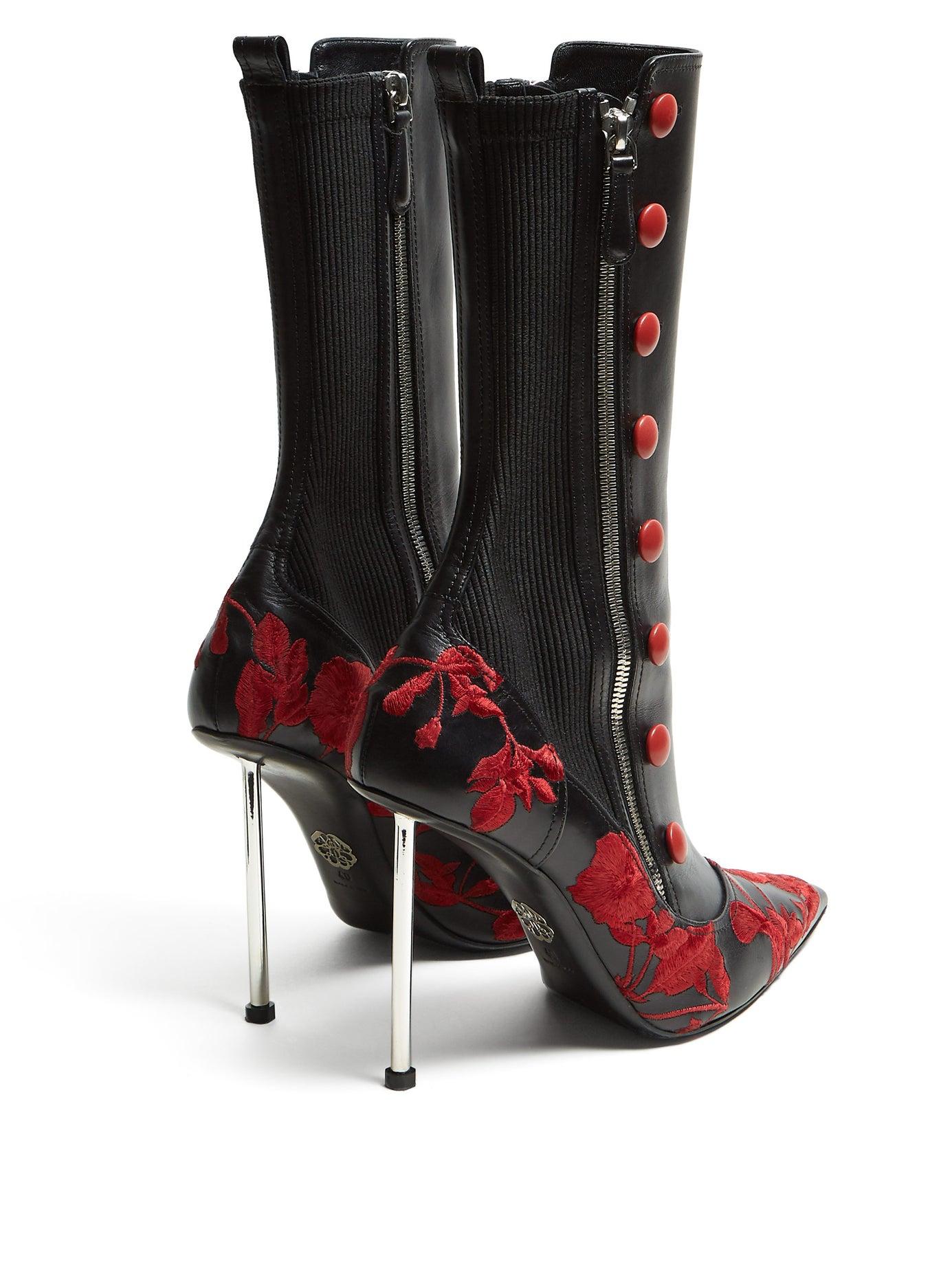Alexander McQueen Flower-embroidered Leather Boots | Lyst