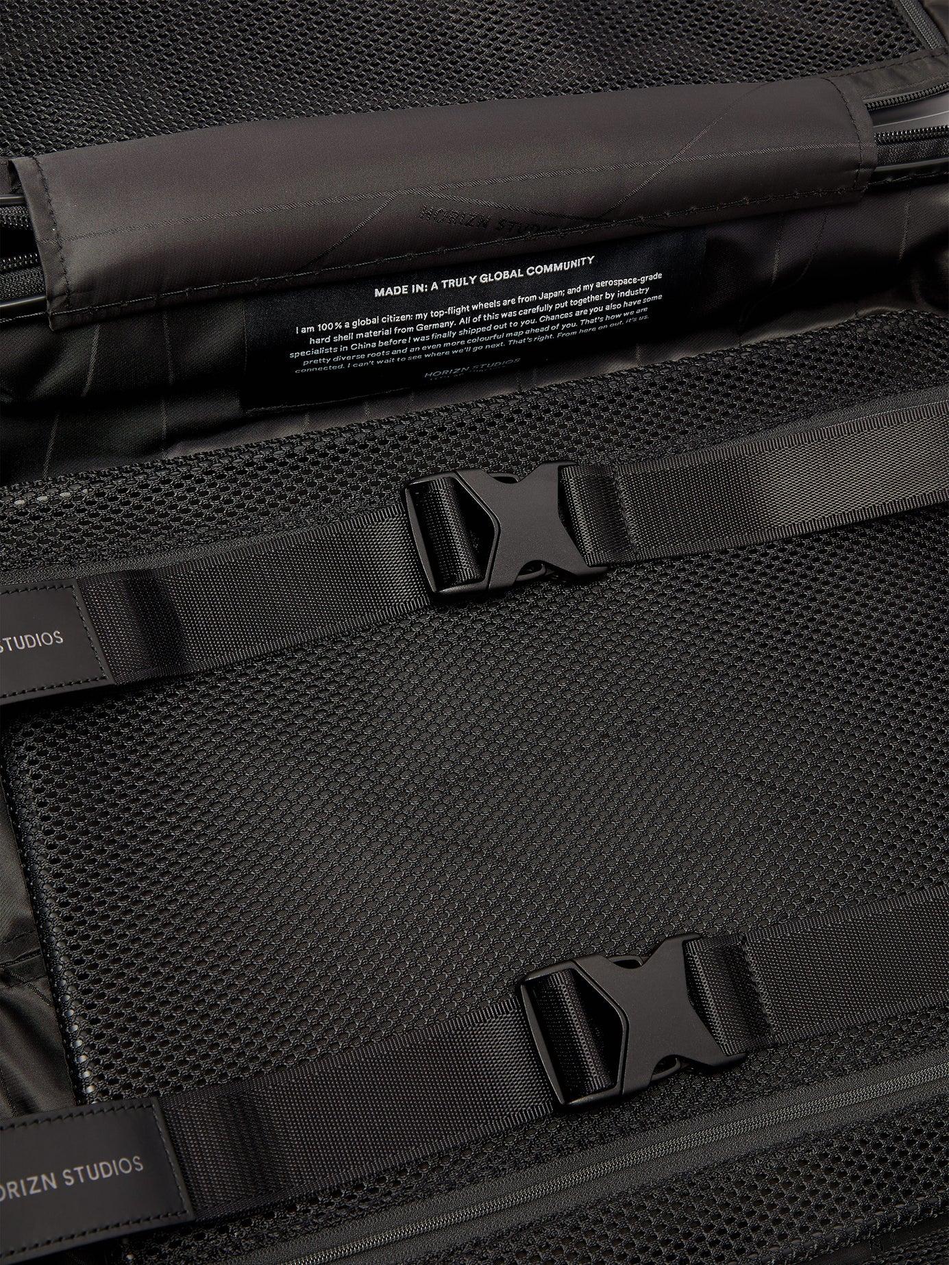 smart cabin suitcase