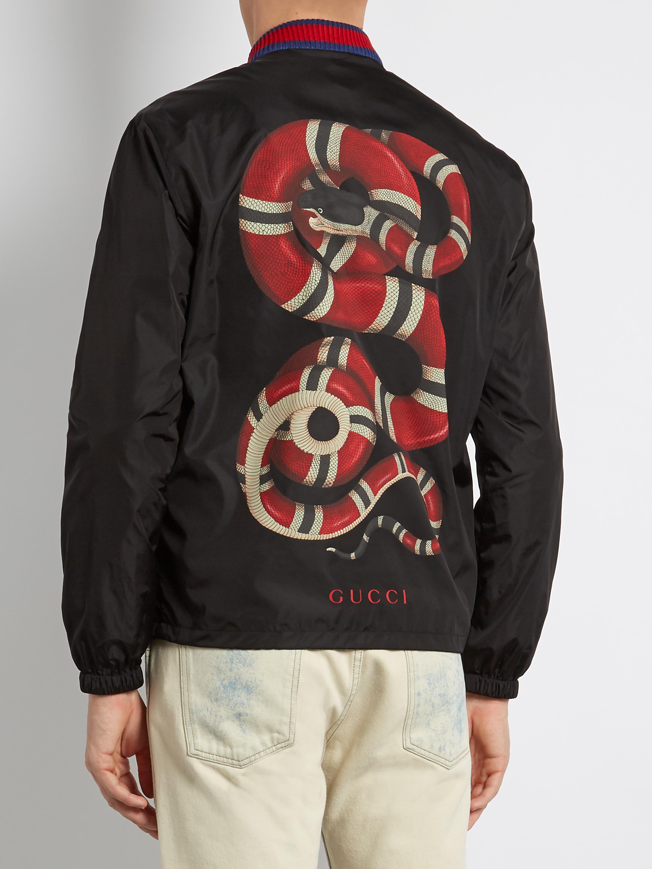 Gucci Snake-print Lightweight Bomber Jacket in Black for Men | Lyst