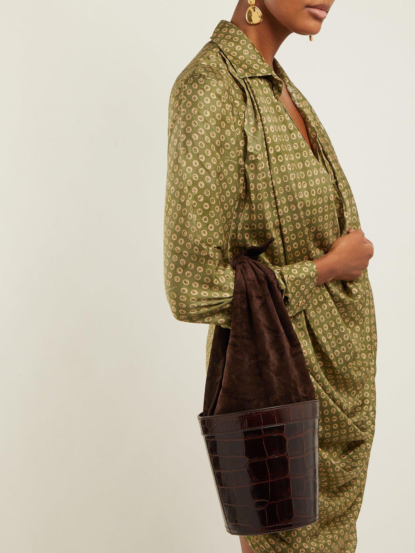 STAUD Britt Crocodile Effect Leather Bucket Bag in Brown - Lyst