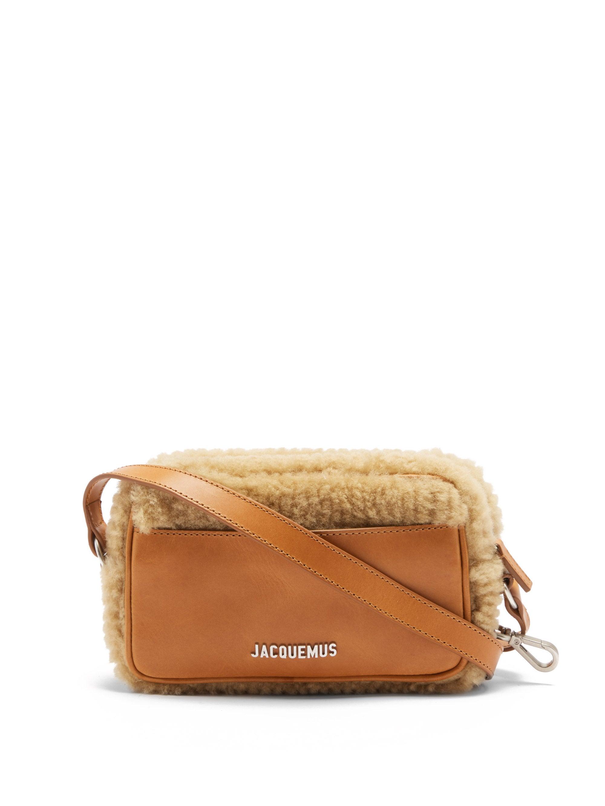 Jacquemus Baneto Small Faux-shearling & Suede Cross-body Bag in Natural |  Lyst