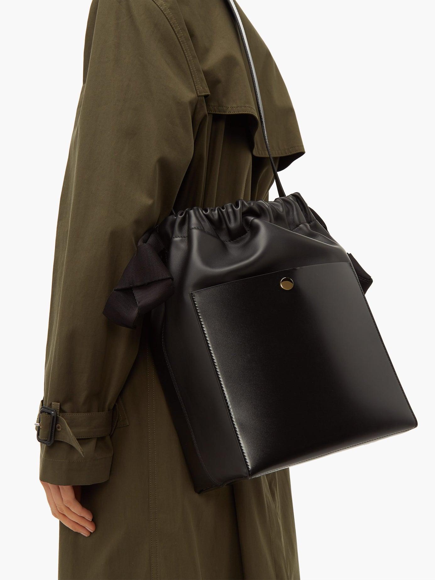 Sophie Hulme Knot Leather Shoulder Bag in Black | Lyst