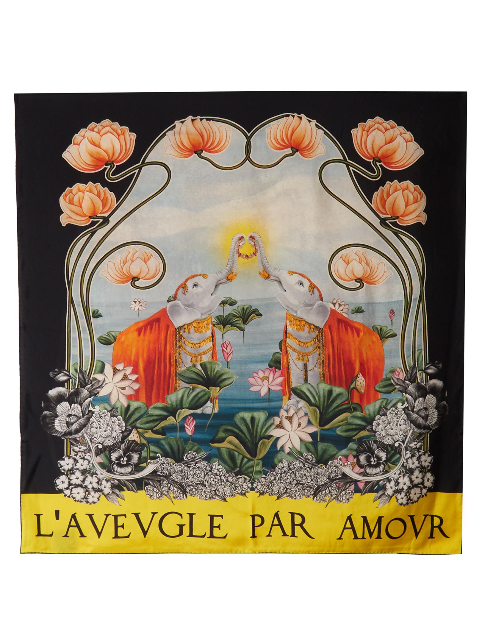 Gucci par amour scarf 2025