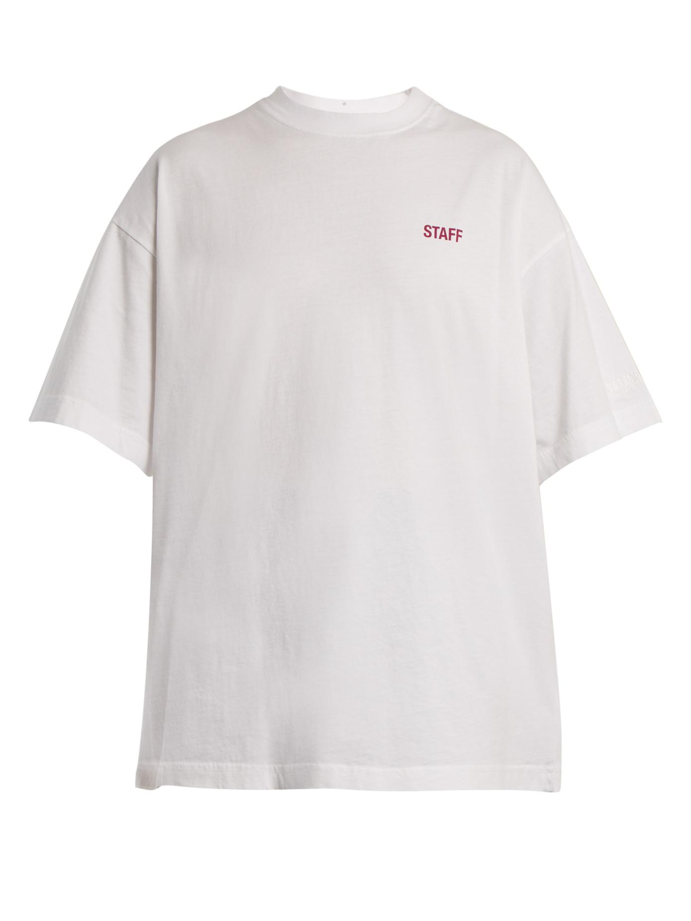 Vetements Staff-print Cotton T-shirt in White | Lyst