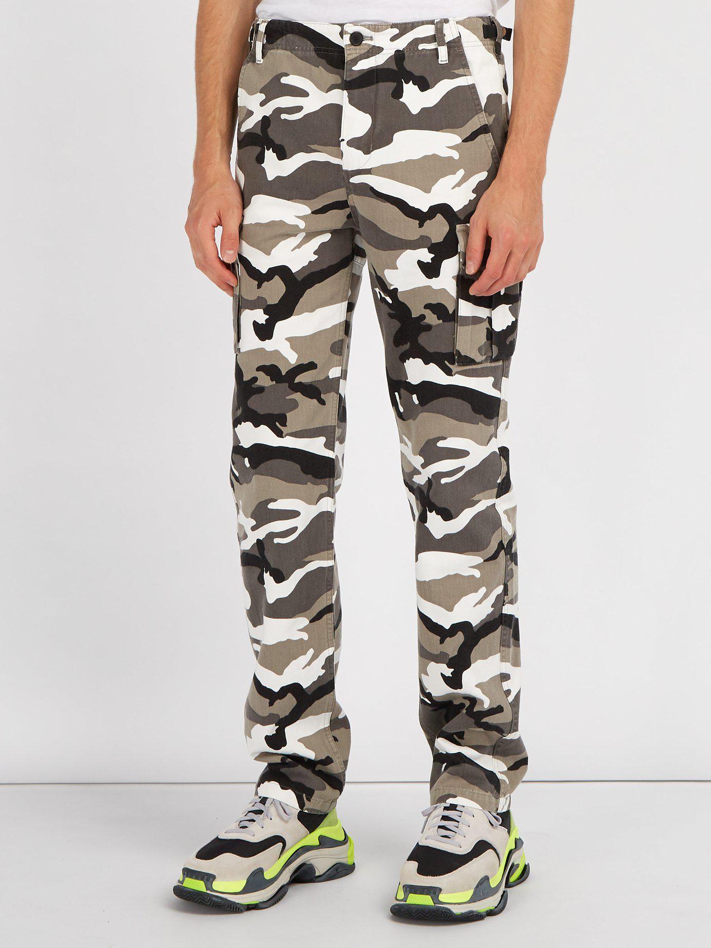 set a fire band Festival Balenciaga Camouflage-print Pants in White for Men | Lyst