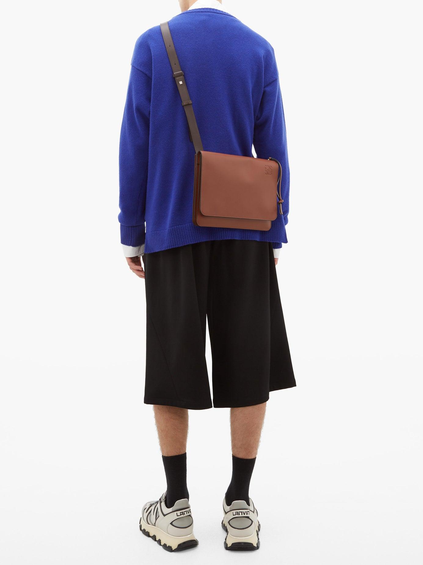 Loewe Gusset Flat Leather Messenger Bag for Men Lyst