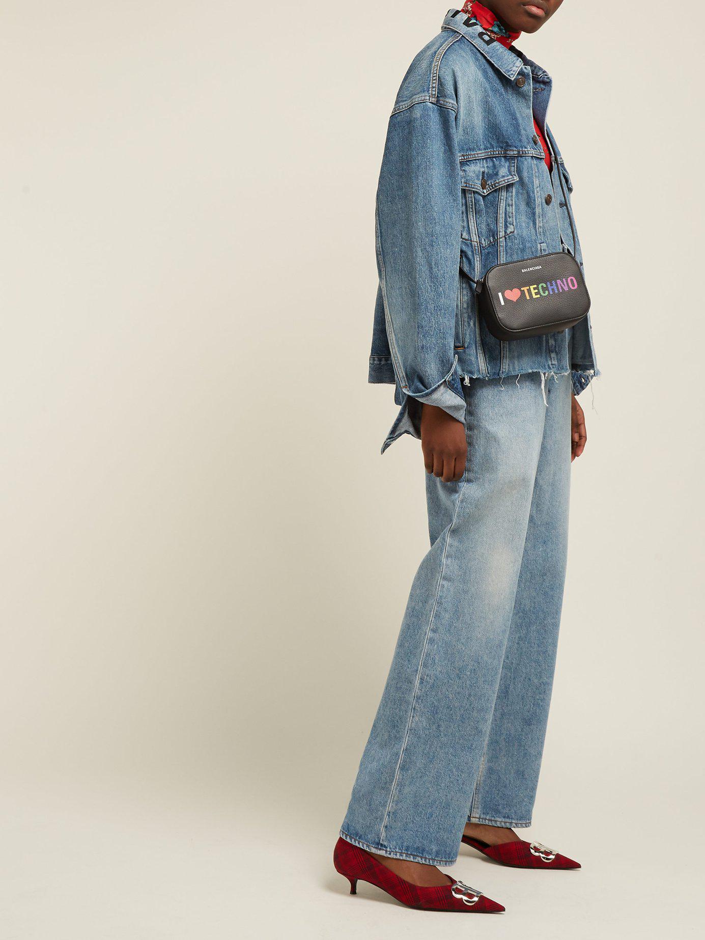 balenciaga techno bag