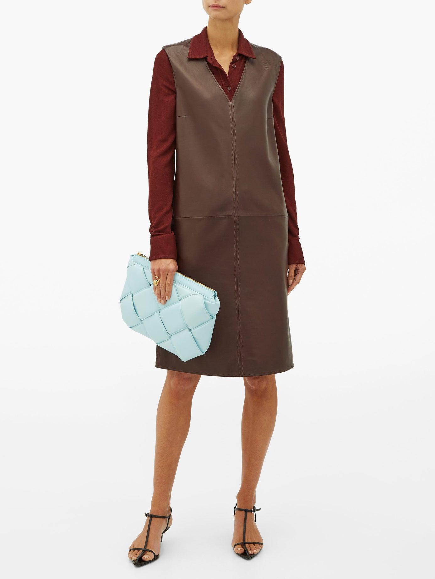 Bottega Veneta The Maxi Pouch Intrecciato leather Clutch in Blue