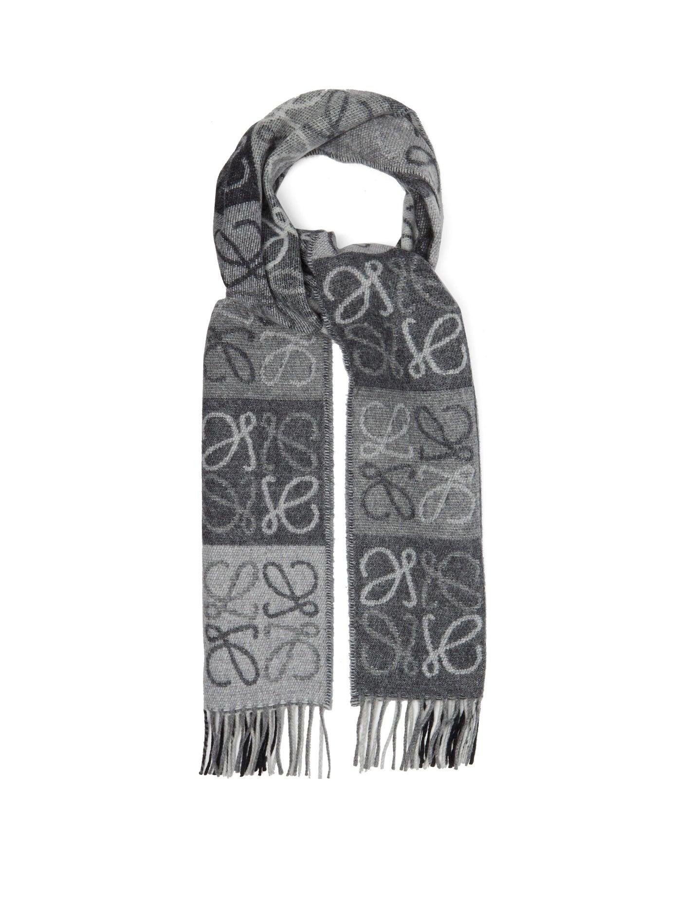 anagram jacquard