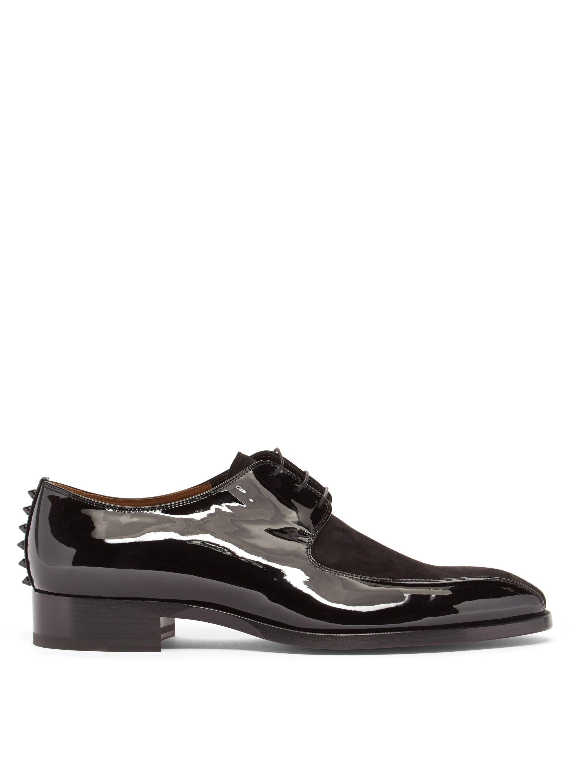 Cater Aanzetten liberaal Christian Louboutin Marco Spike-embellished Patent-leather Derby Shoes in  Black for Men | Lyst