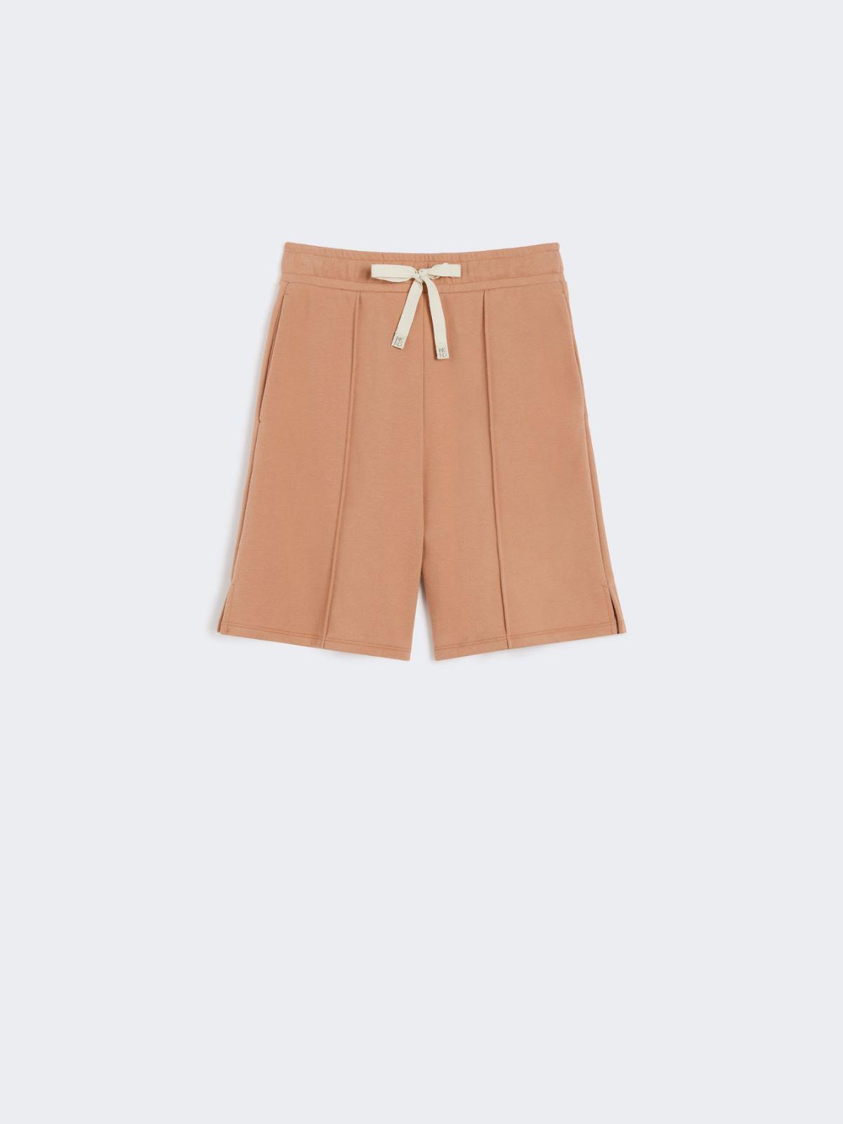パンツ MAX MARA STUDIO Women Shorts  Burmudas 2516131011600NEOTTIA Short pants female | Max Mara