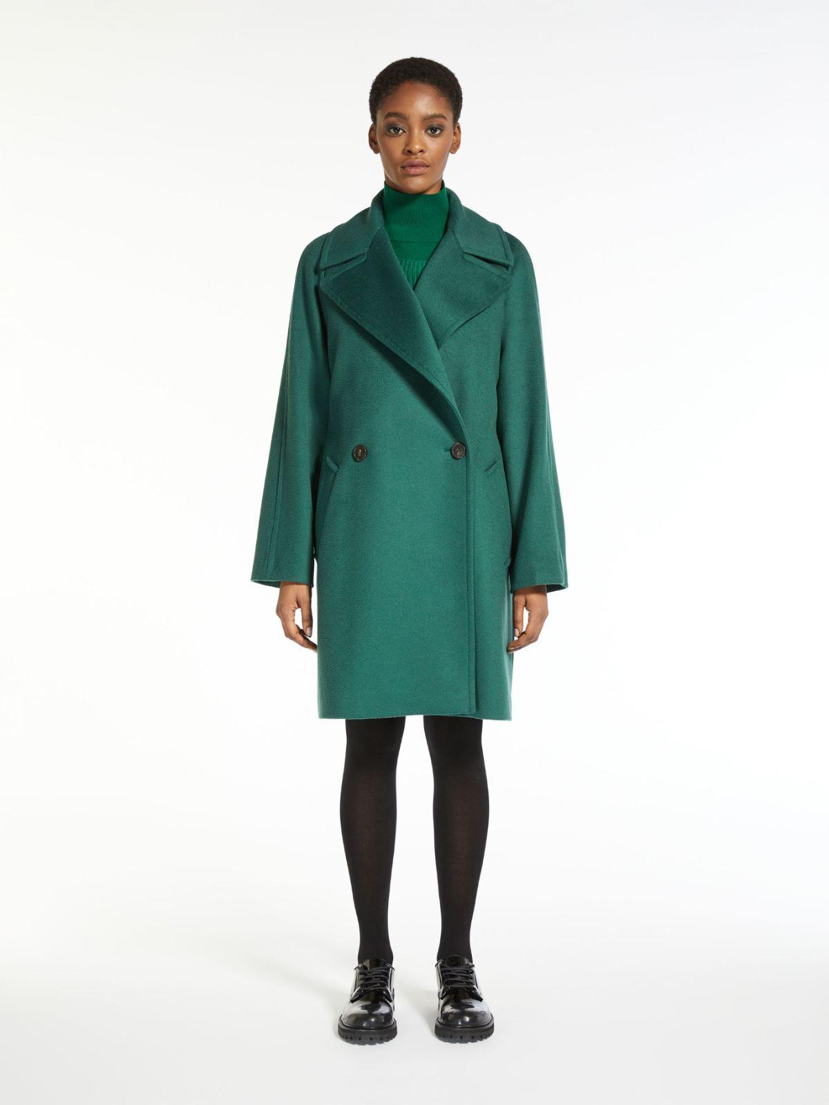 Max Mara Wool Broadcloth Coat in Green | Lyst