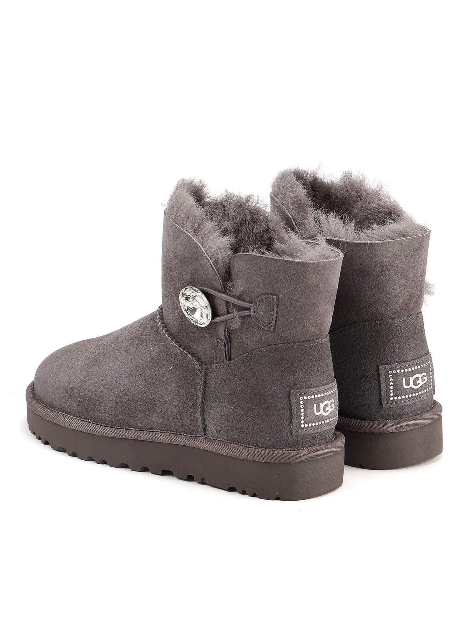 gray ugg bailey button