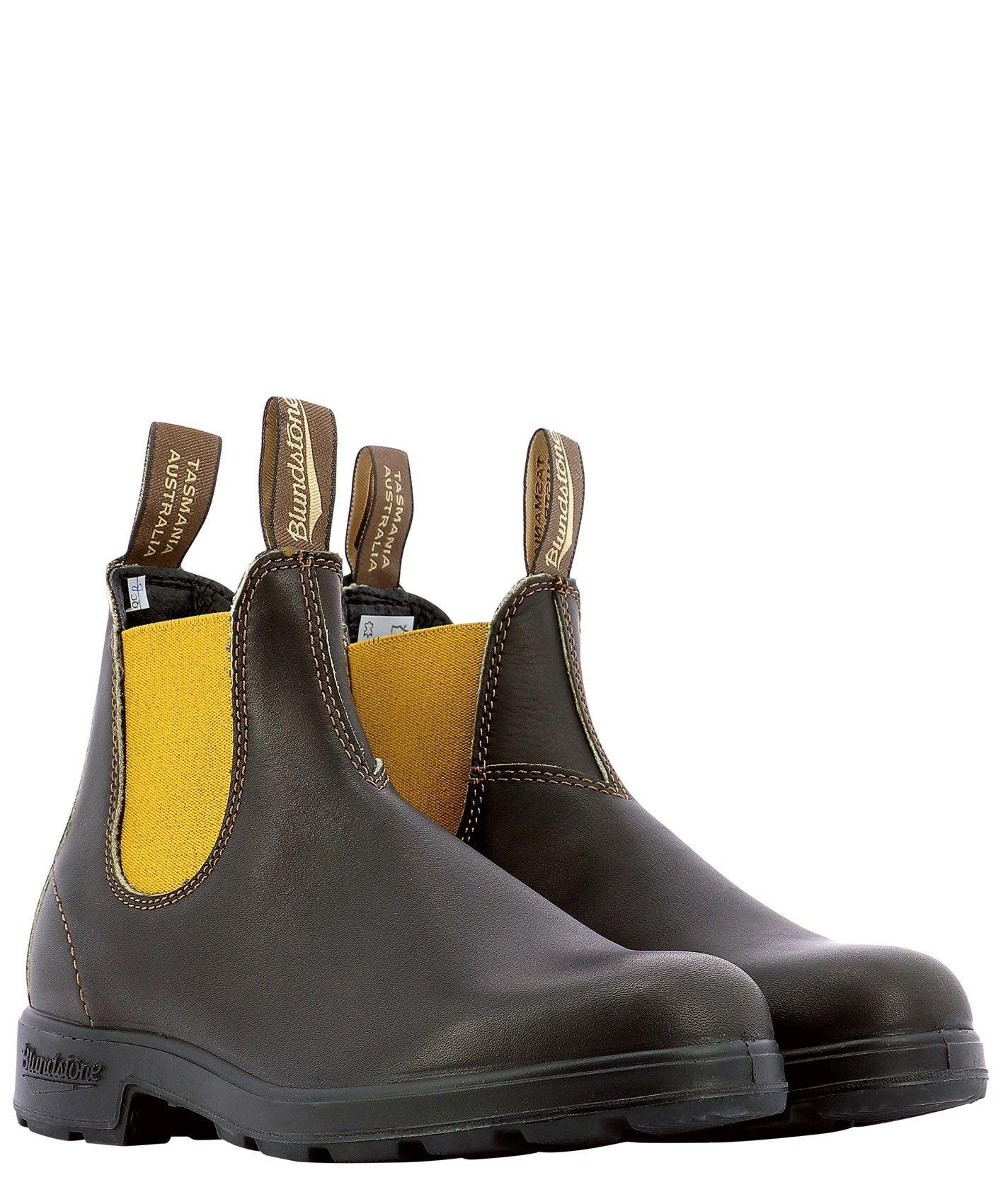blundstone desert boots