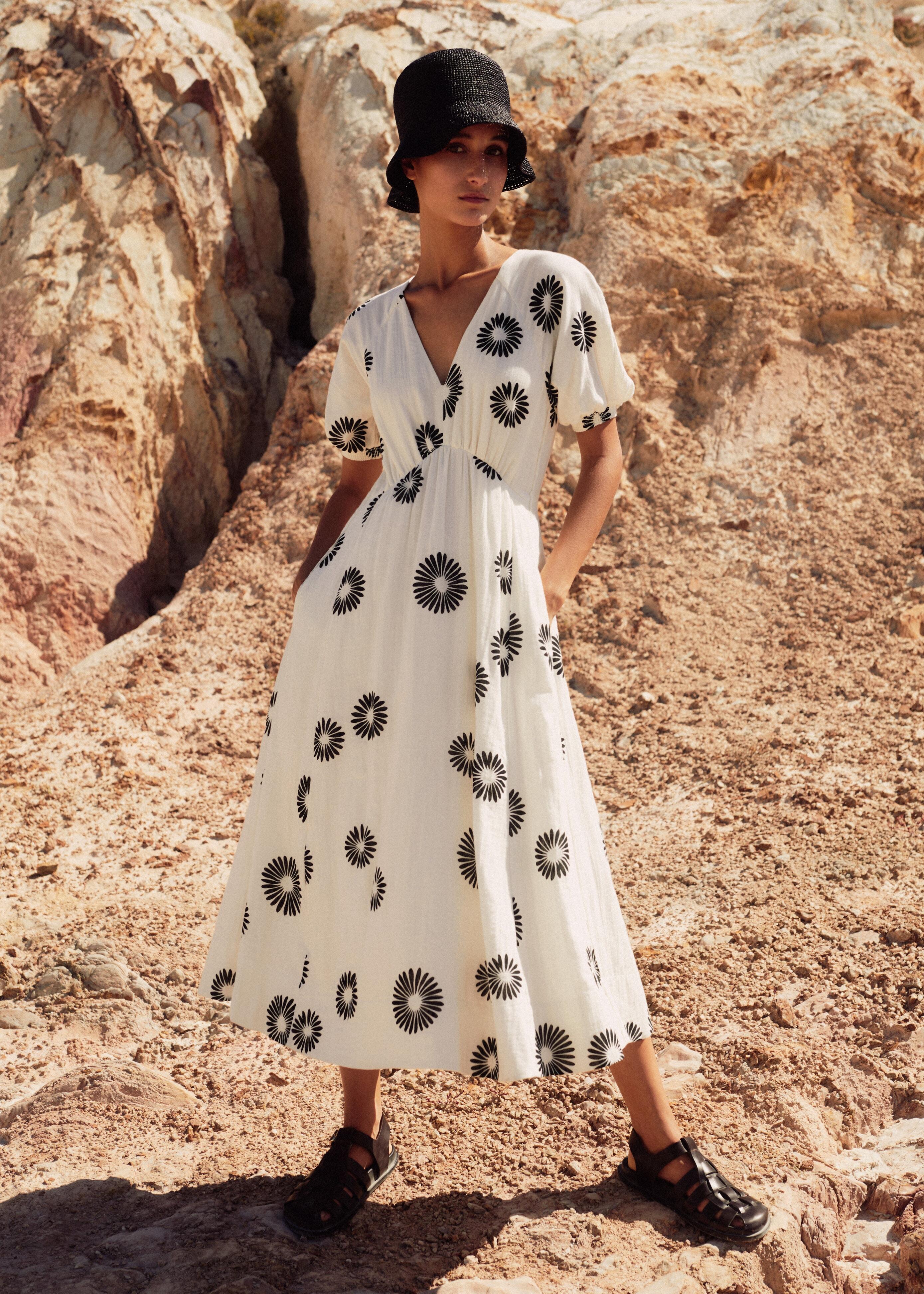ME+EM Cheesecloth Modern Daisy Print Midi Dress in Brown | Lyst