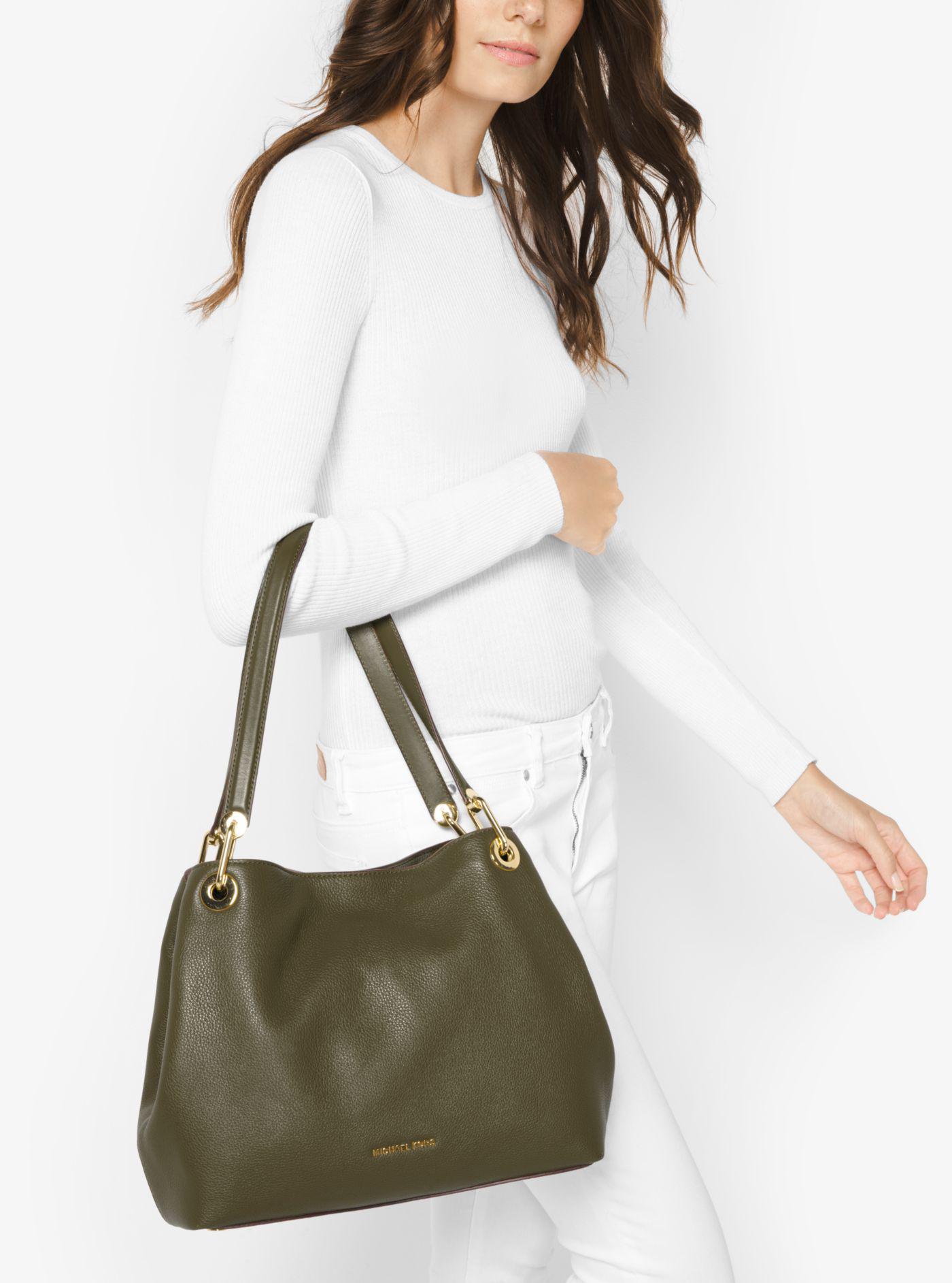 MICHAEL Michael Kors Raven Large Leather Shoulder Bag in Green | Lyst